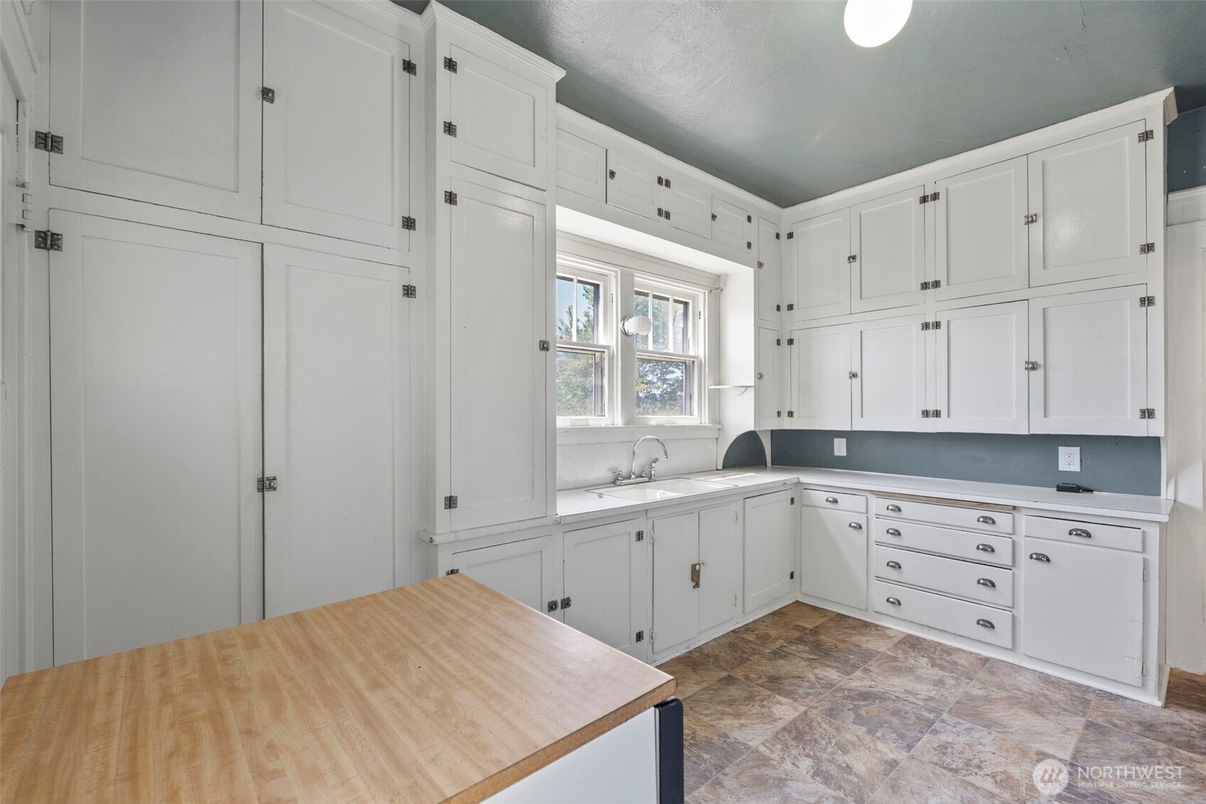 297 Ne Washington Avenue Property Photo 15