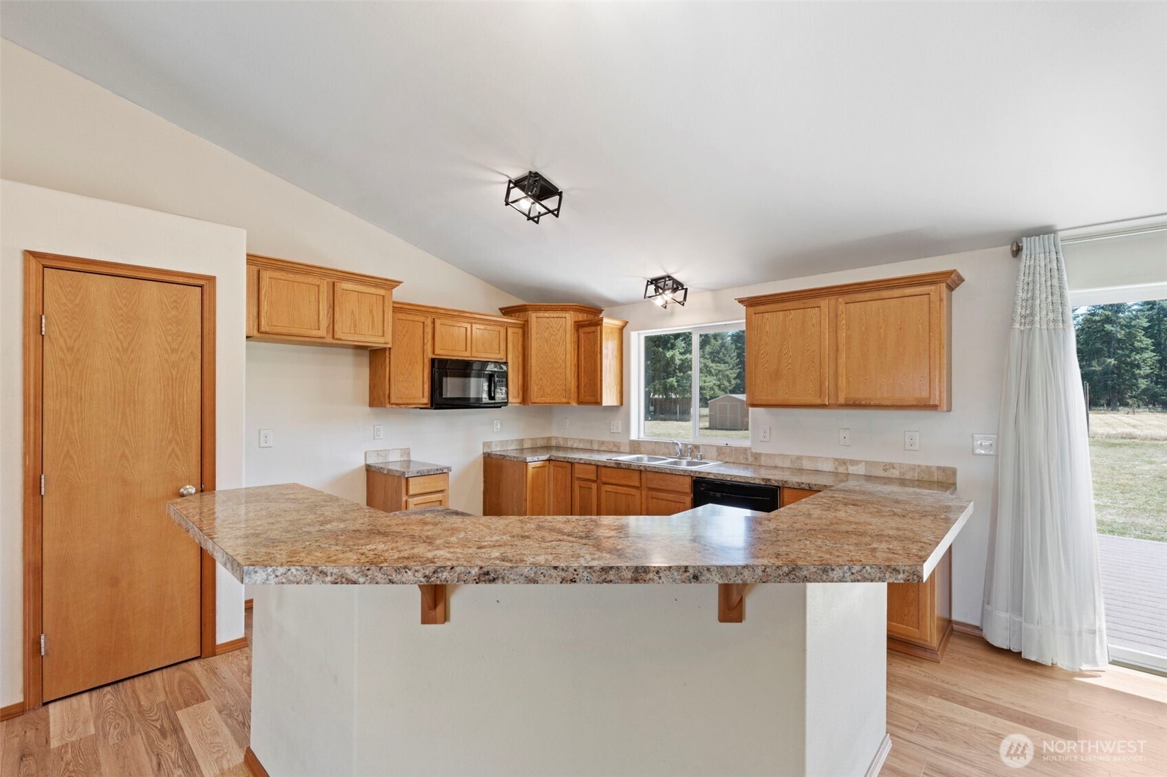 18408 Kohse Lane Sw Property Photo 6