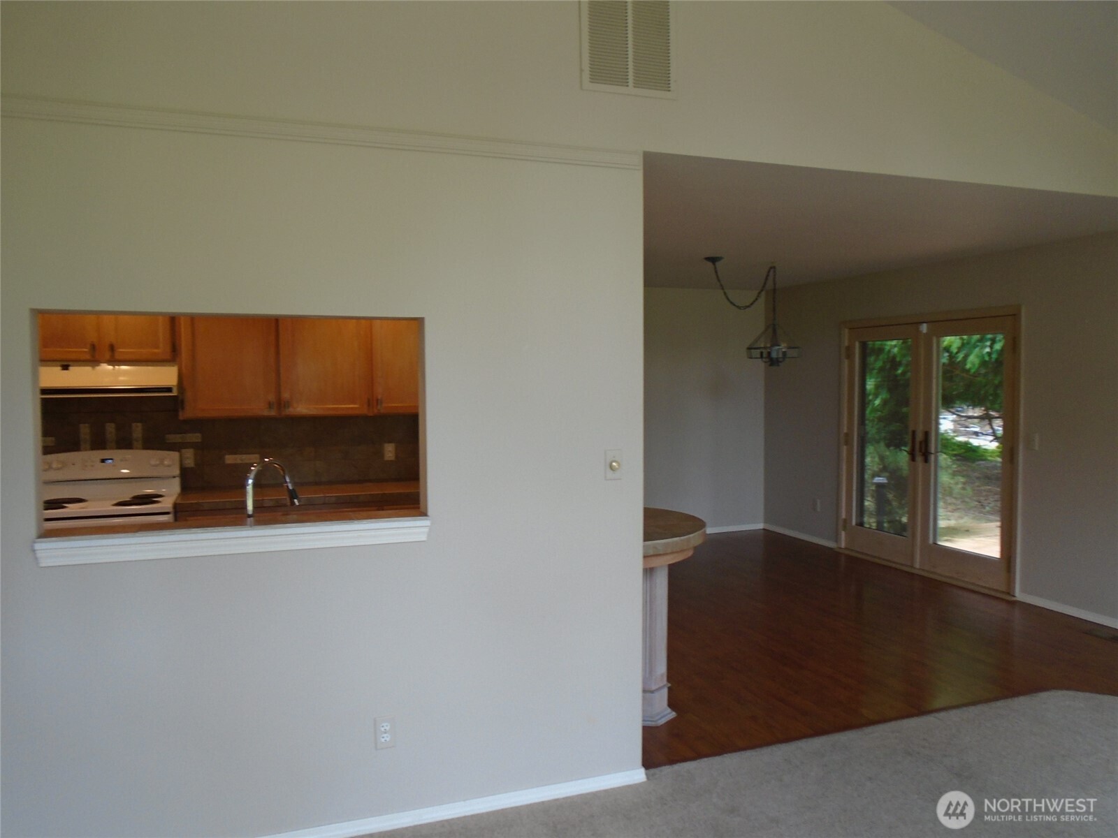 145 Emerald Drive Property Photo 15