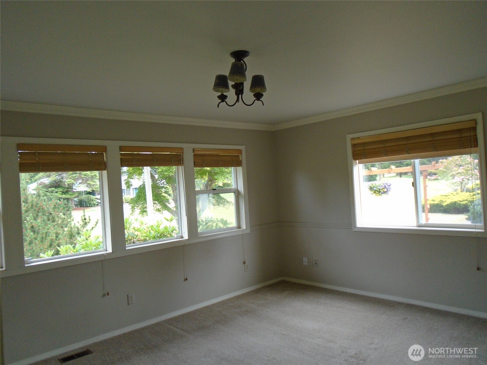 145 Emerald Drive Property Photo 28