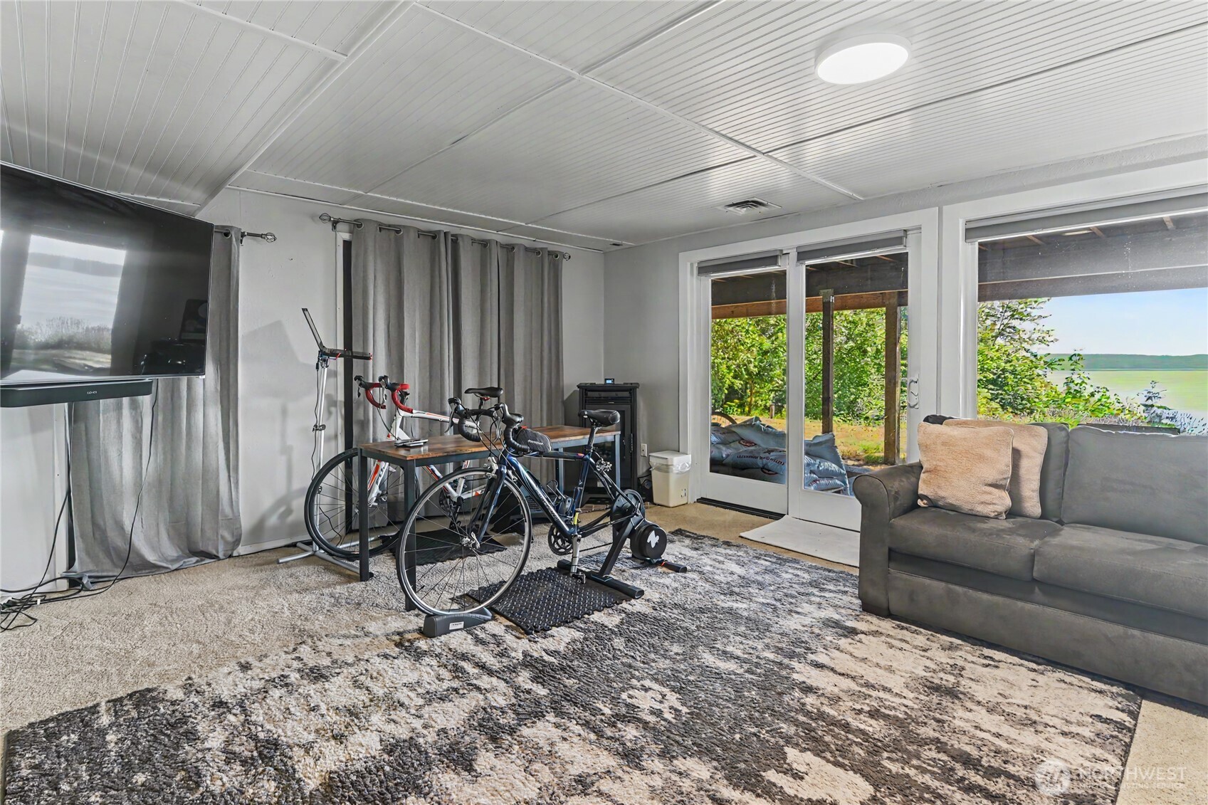 7324 Puget Beach Road Property Photo 21