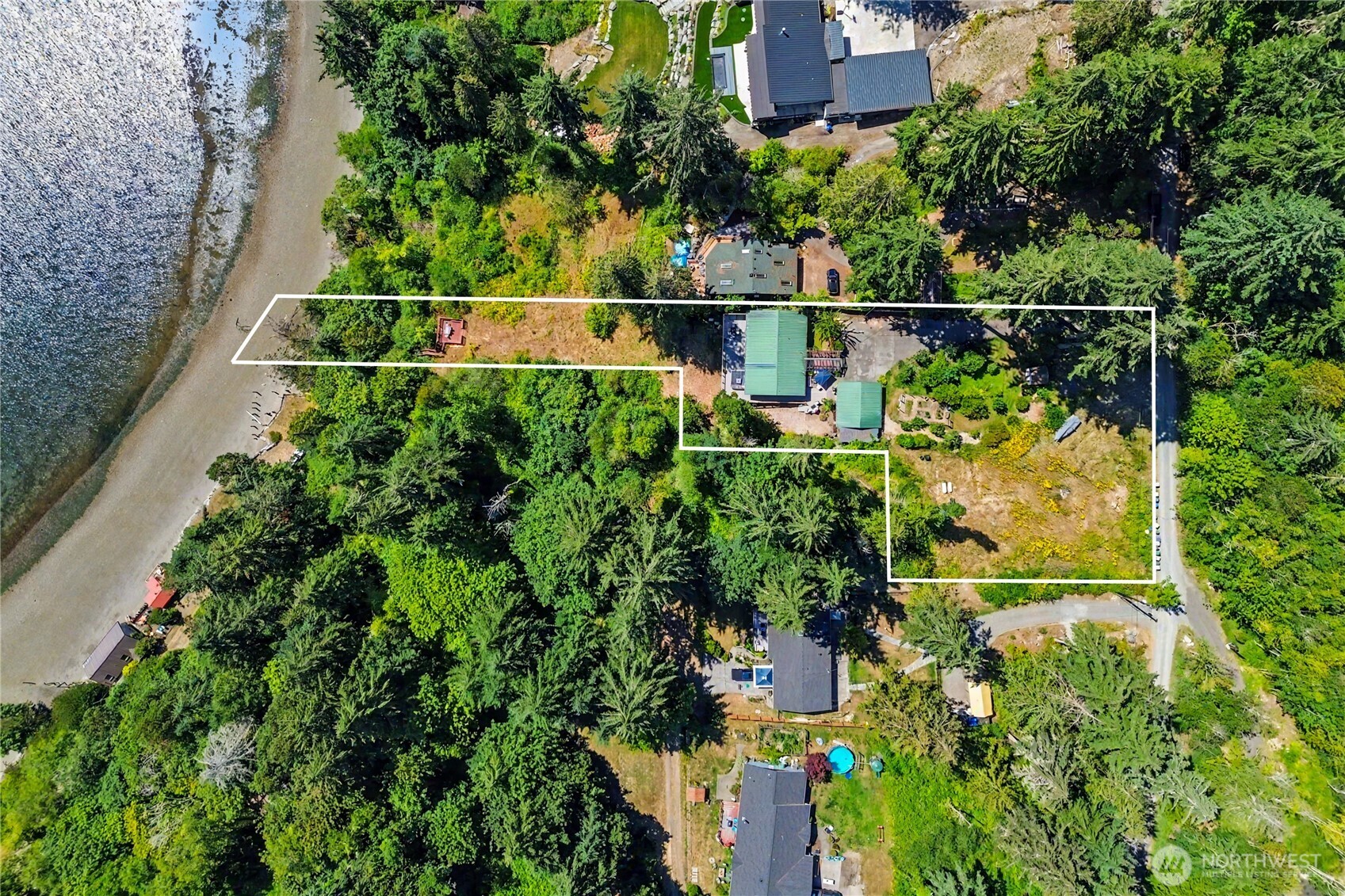 7324 Puget Beach Road Property Photo 31