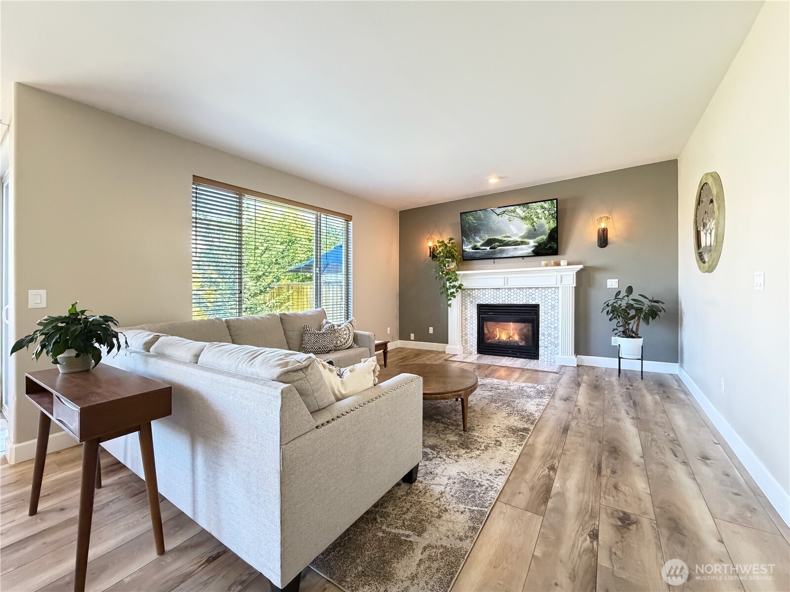 14005 48th Drive Property Photo 16