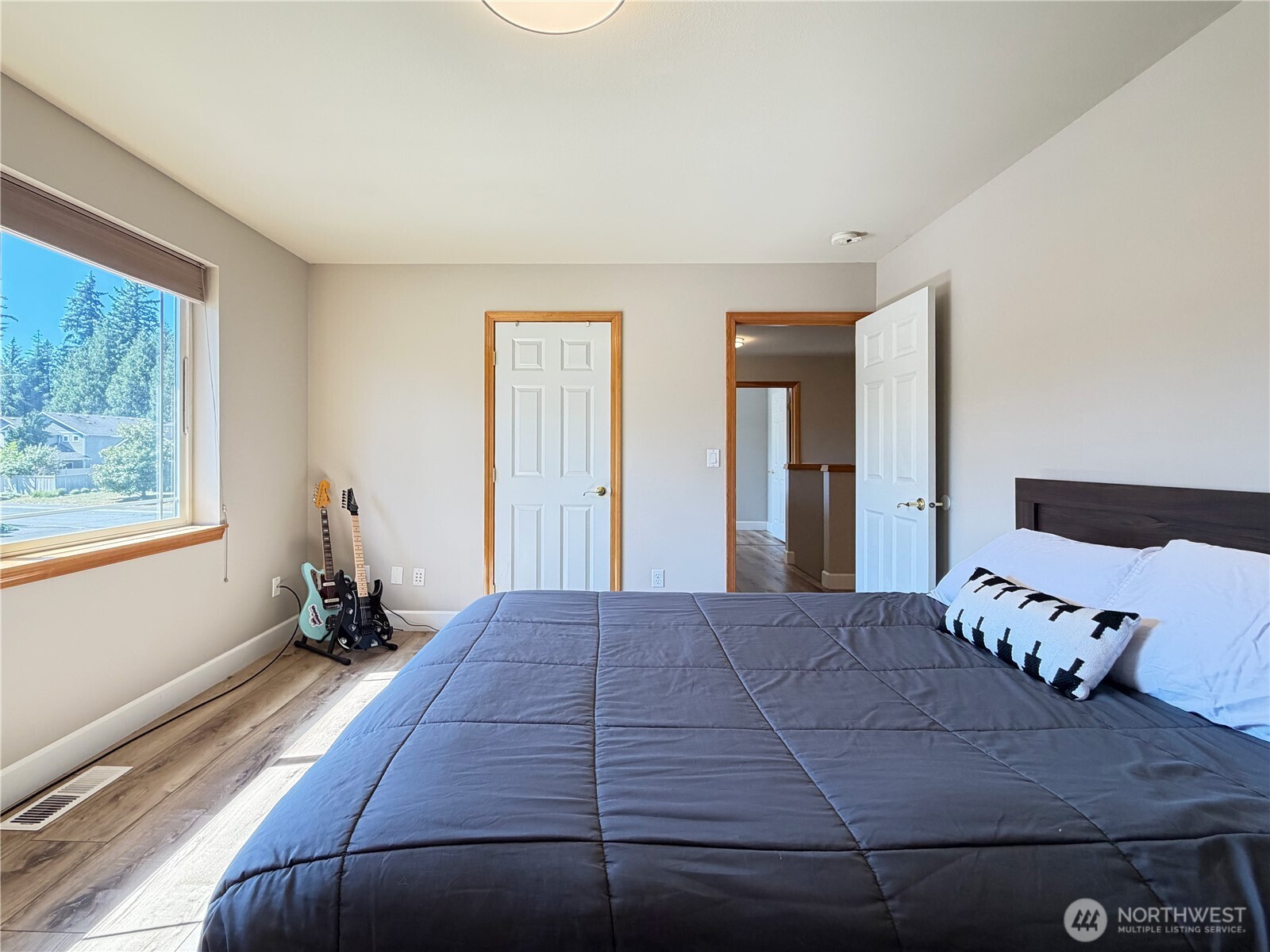 14005 48th Drive Property Photo 31