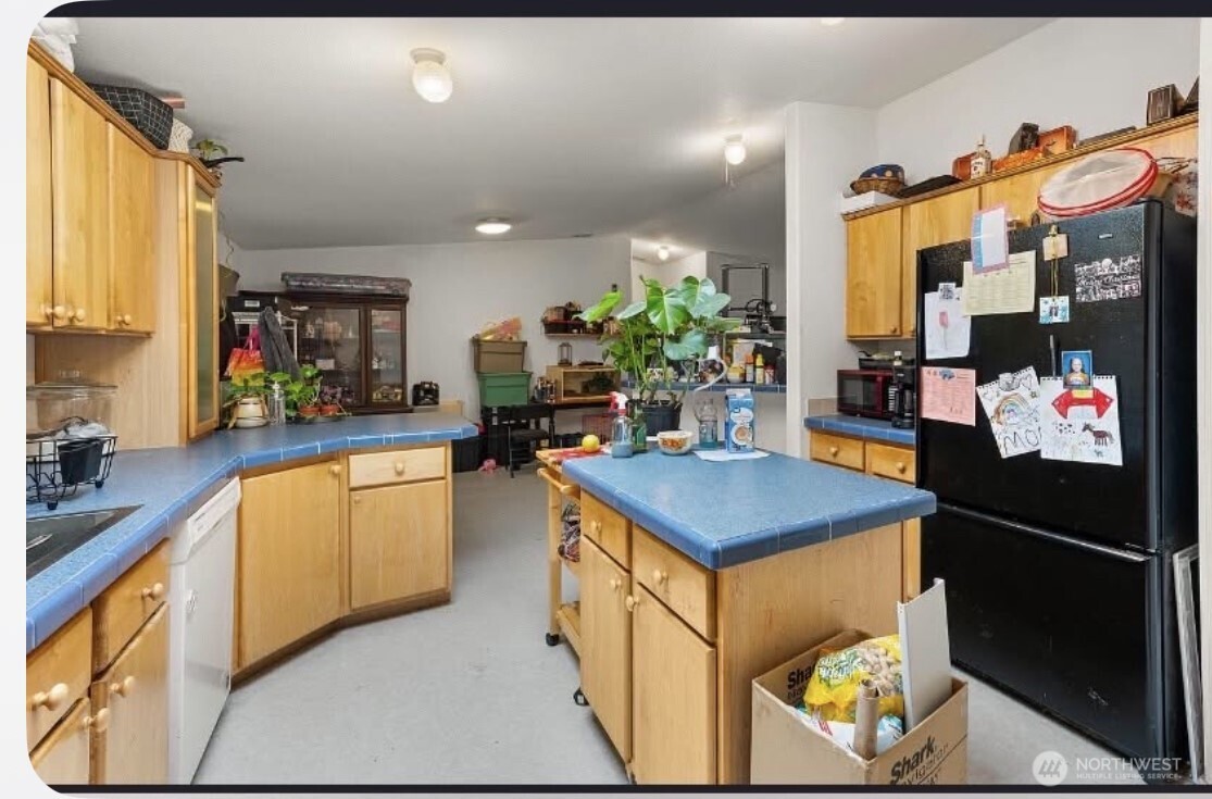 1612 2nd Avenue Property Photo 6