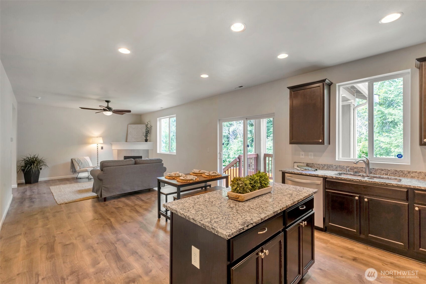 14206 67th Avenue Property Photo 3