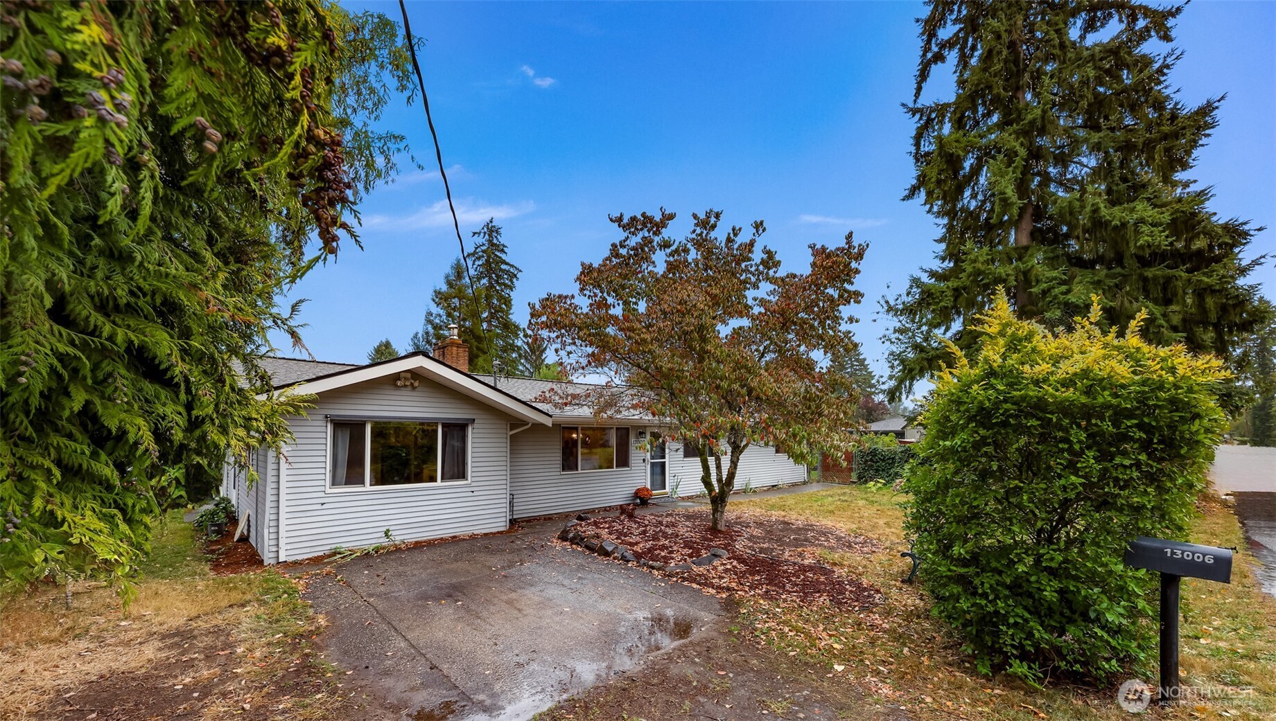 13006 160th Avenue Property Photo 29