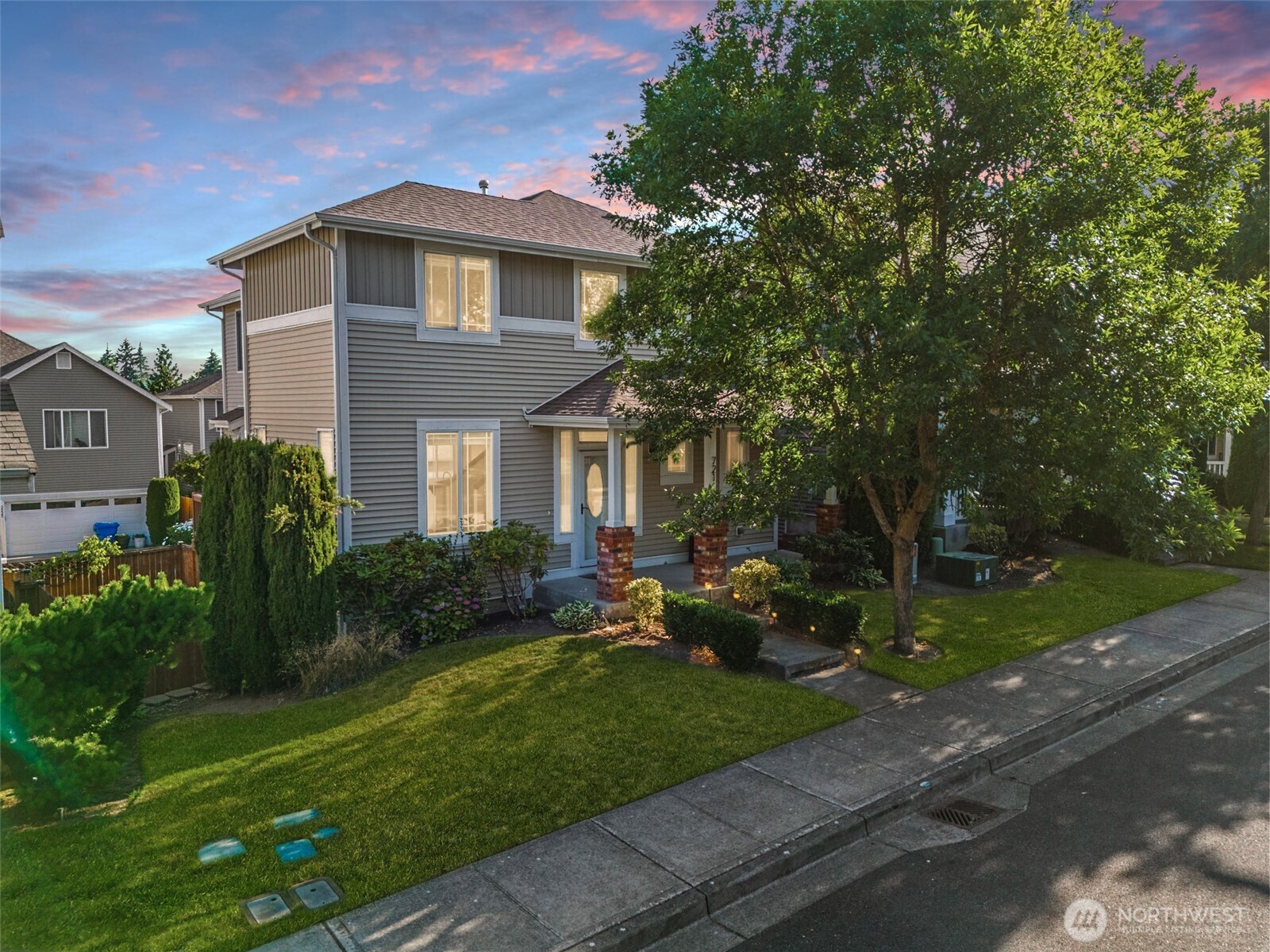 721 26th Avenue Property Photo 1