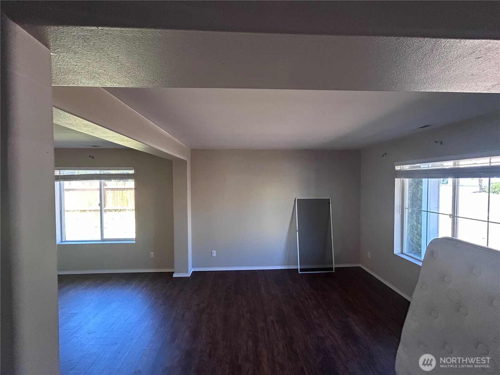 7304 35th Place Property Photo 4
