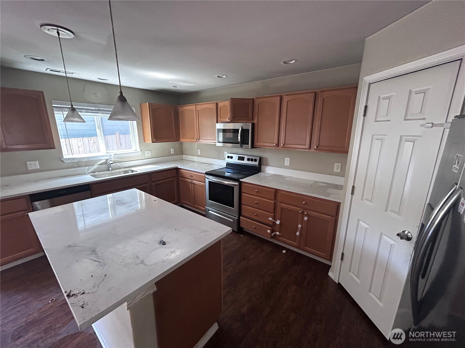 7304 35th Place Property Photo 7