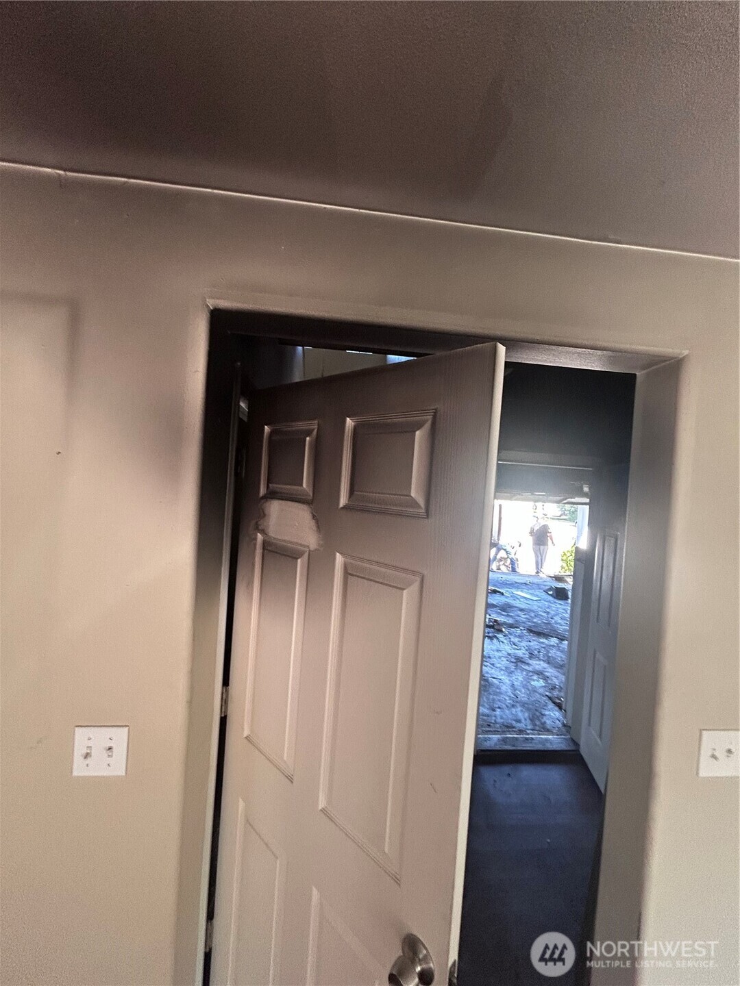 7304 35th Place Property Photo 10