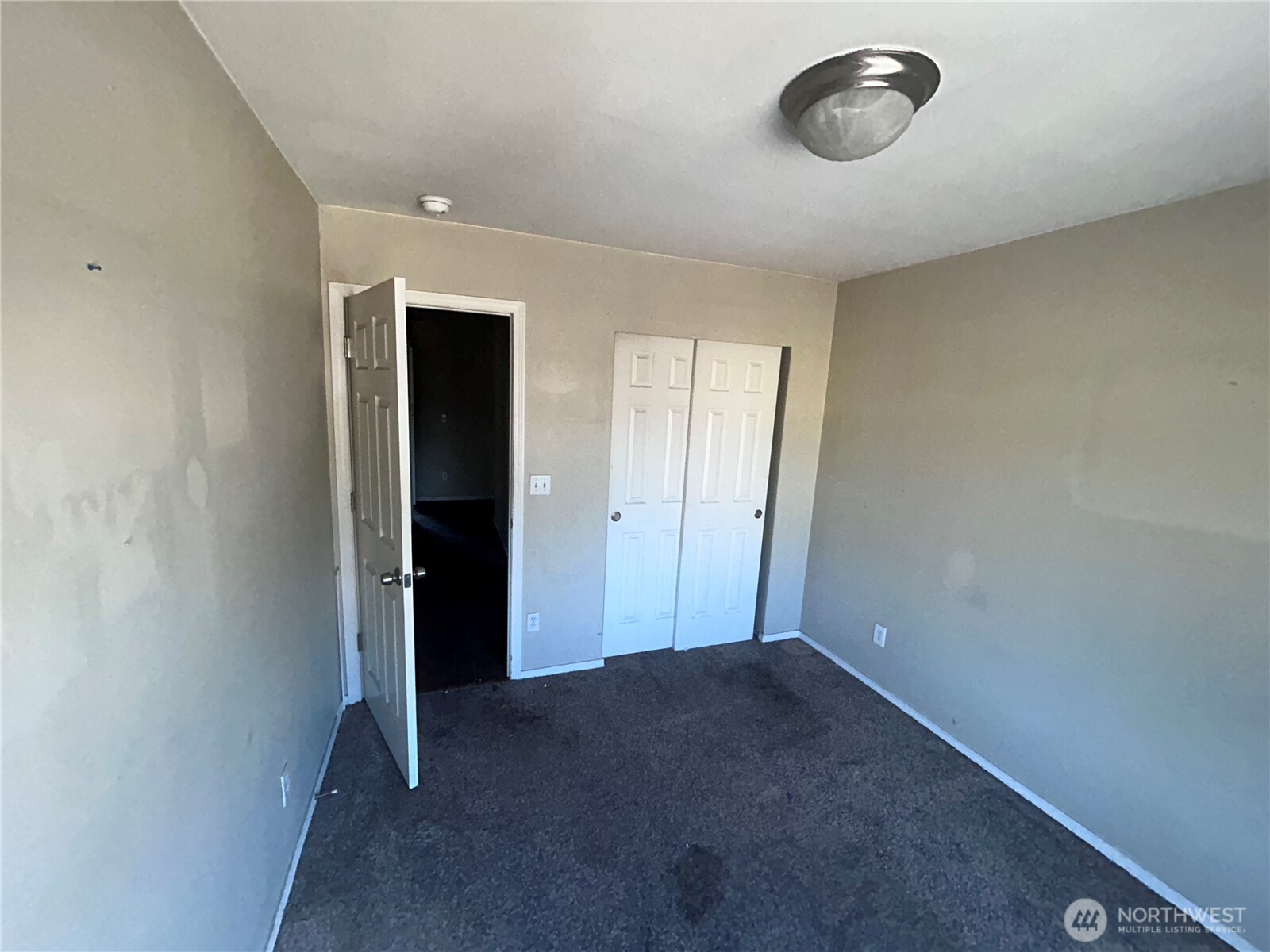 7304 35th Place Property Photo 31