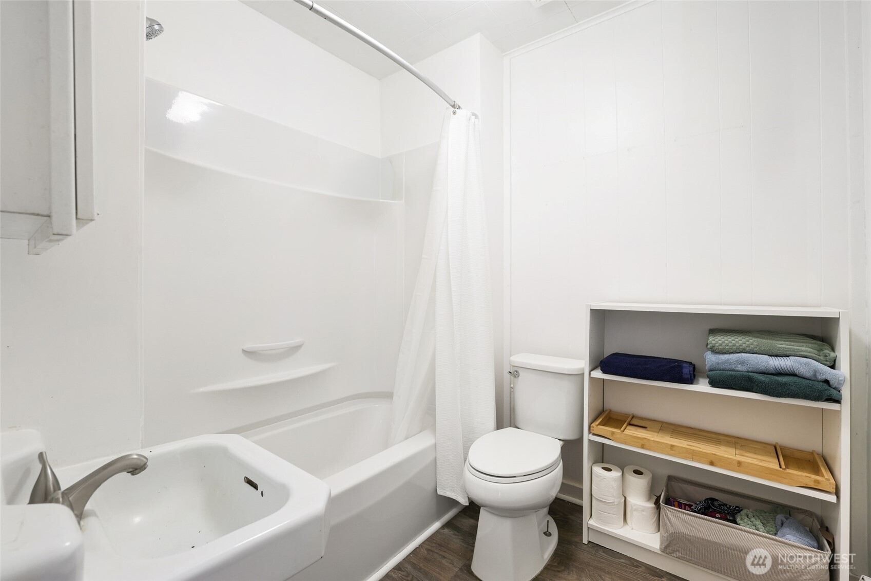 1128 State Avenue Property Photo 11