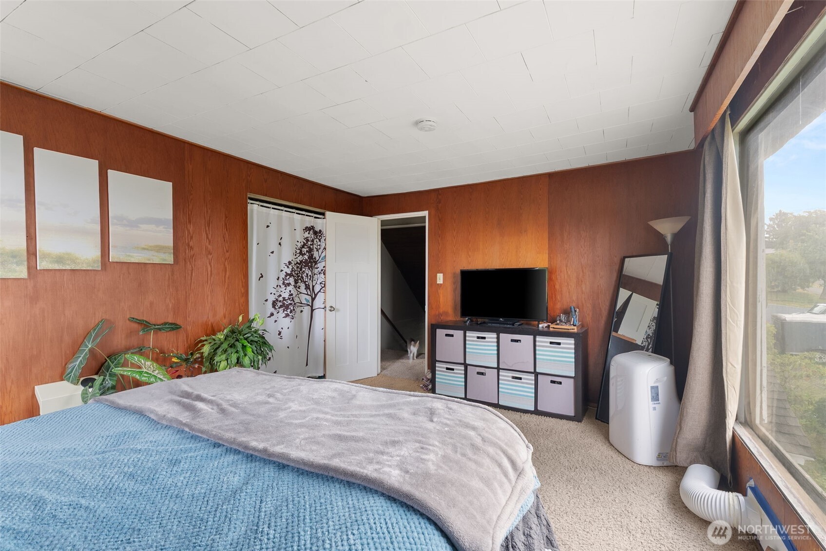 510 E Burleigh Avenue Property Photo 19