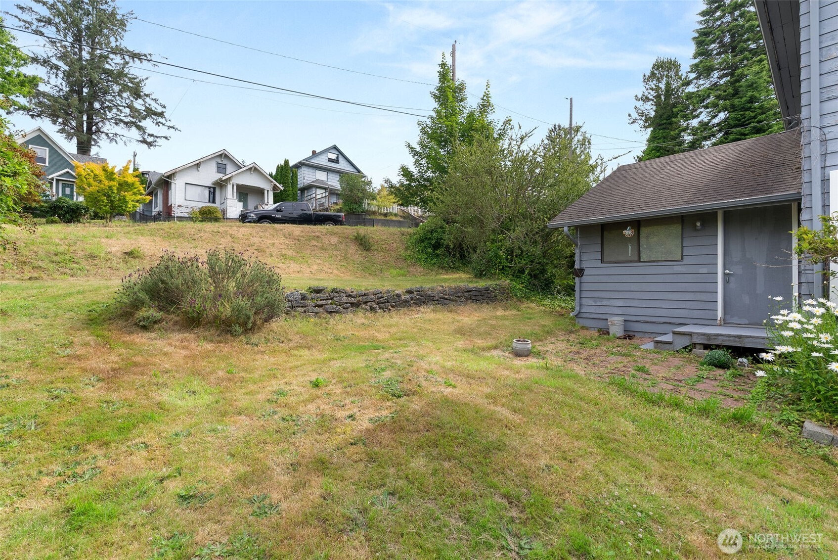510 E Burleigh Avenue Property Photo 27