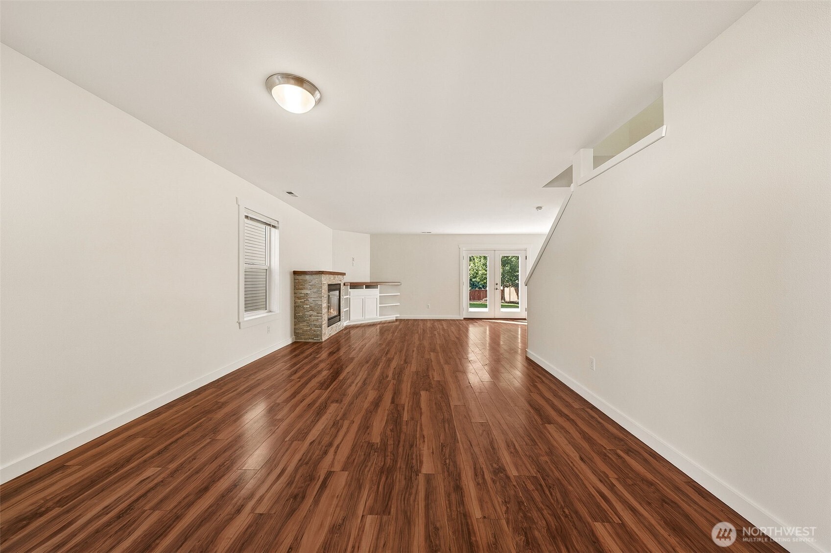 19701 100th Street Property Photo 3