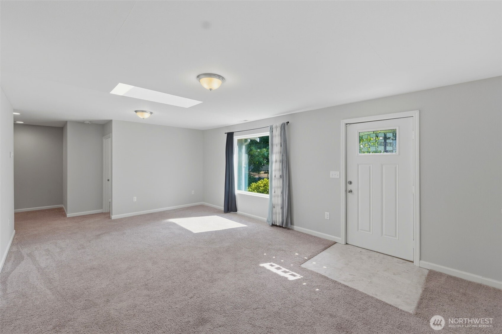 5305 Chicago Avenue Property Photo 2