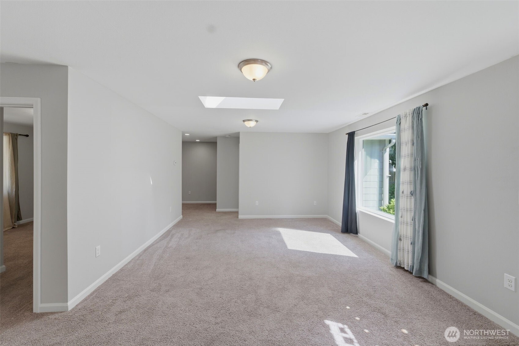 5305 Chicago Avenue Property Photo 3