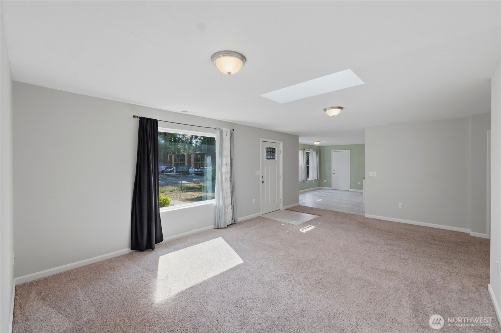 5305 Chicago Avenue Property Photo 5