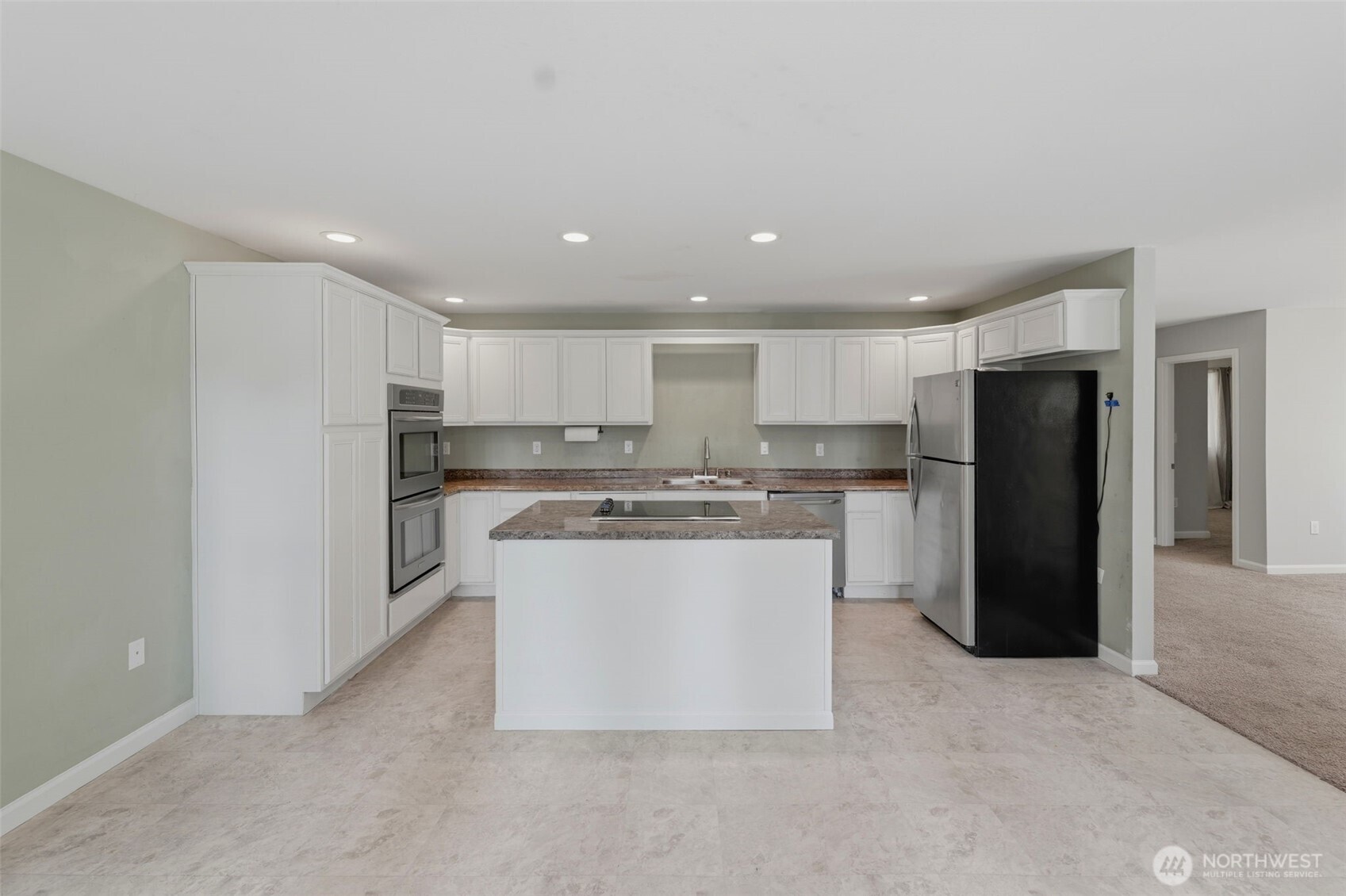 5305 Chicago Avenue Property Photo 7