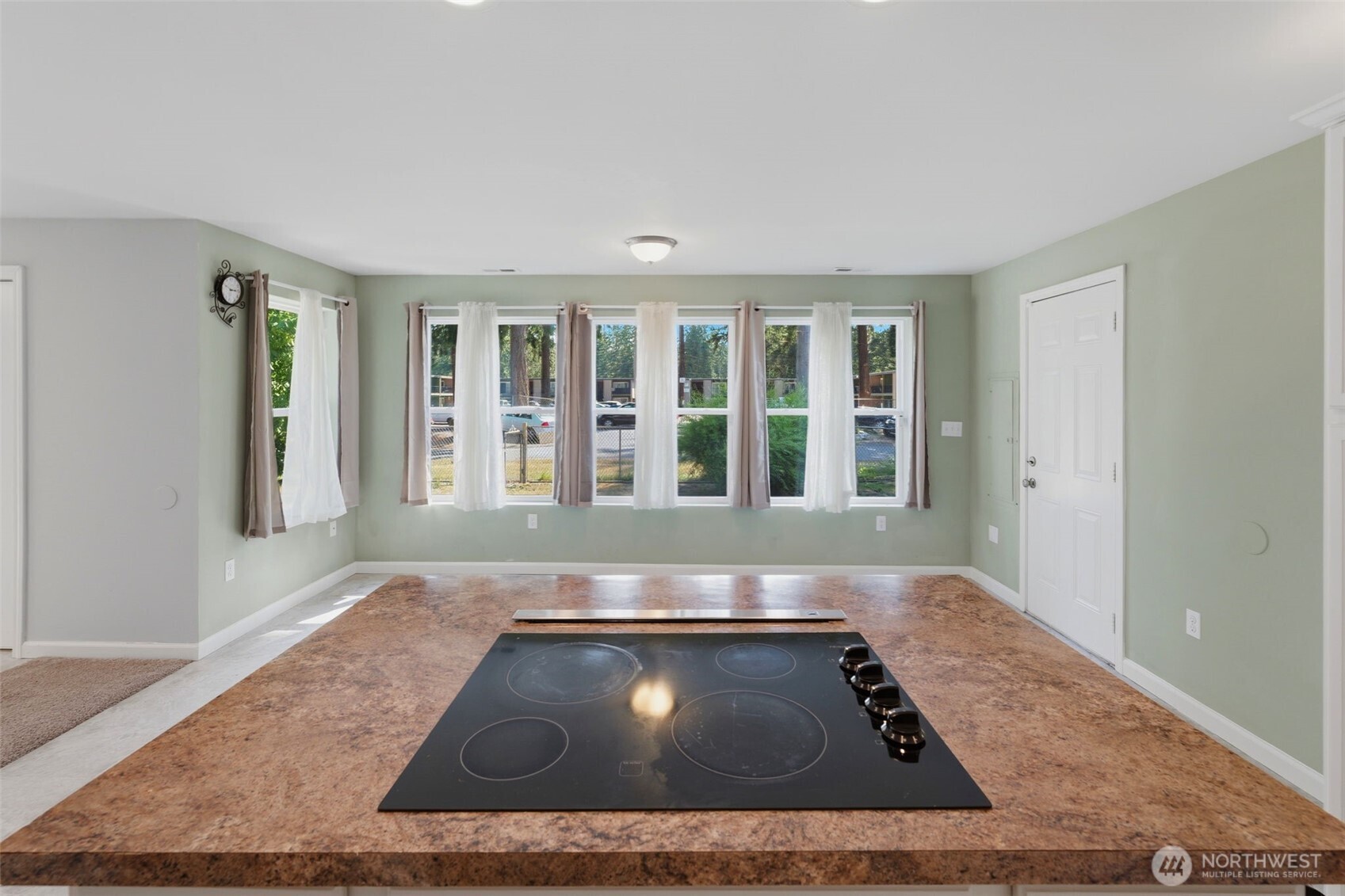 5305 Chicago Avenue Property Photo 11