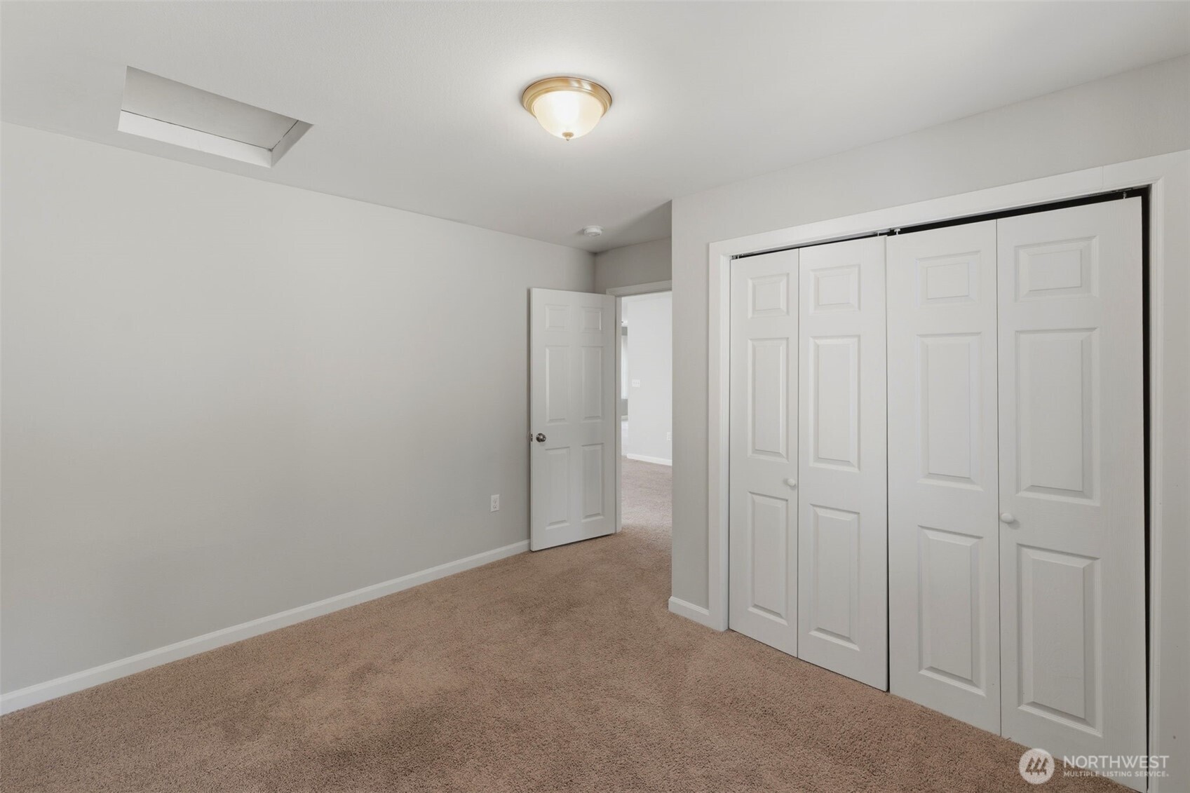 5305 Chicago Avenue Property Photo 20