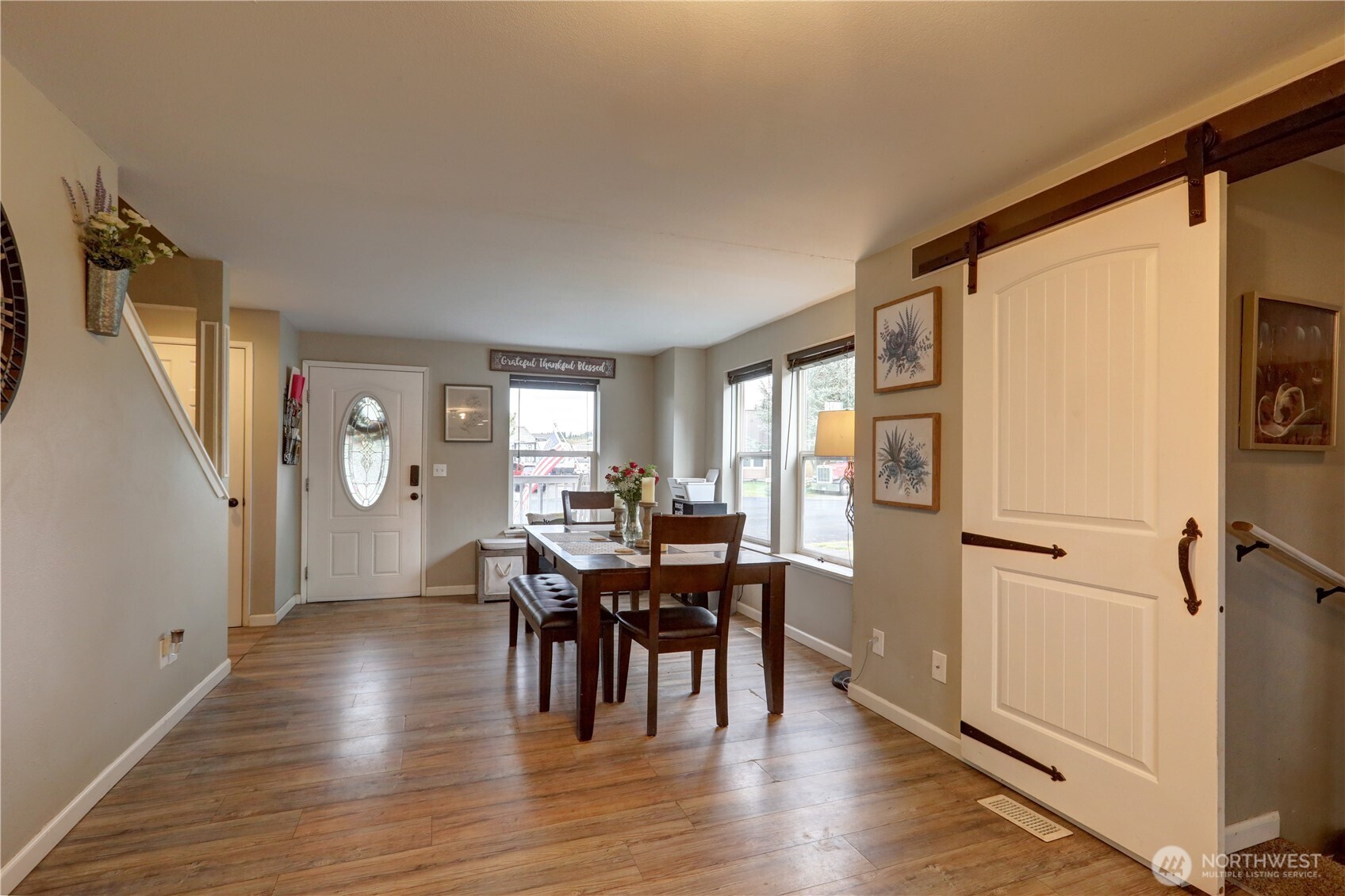18005 Iris Place Property Photo 5