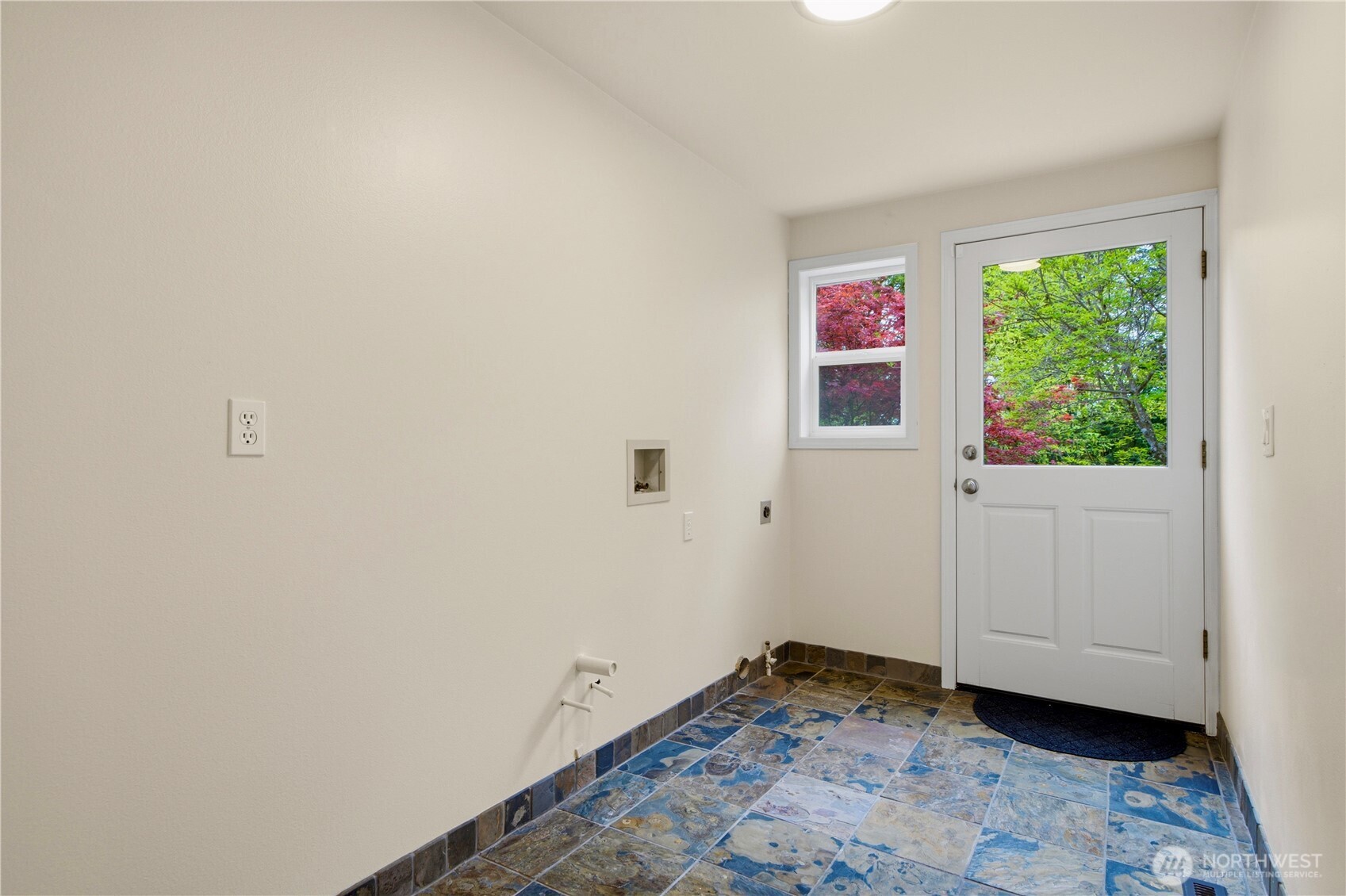 4017 251st Way Property Photo 18