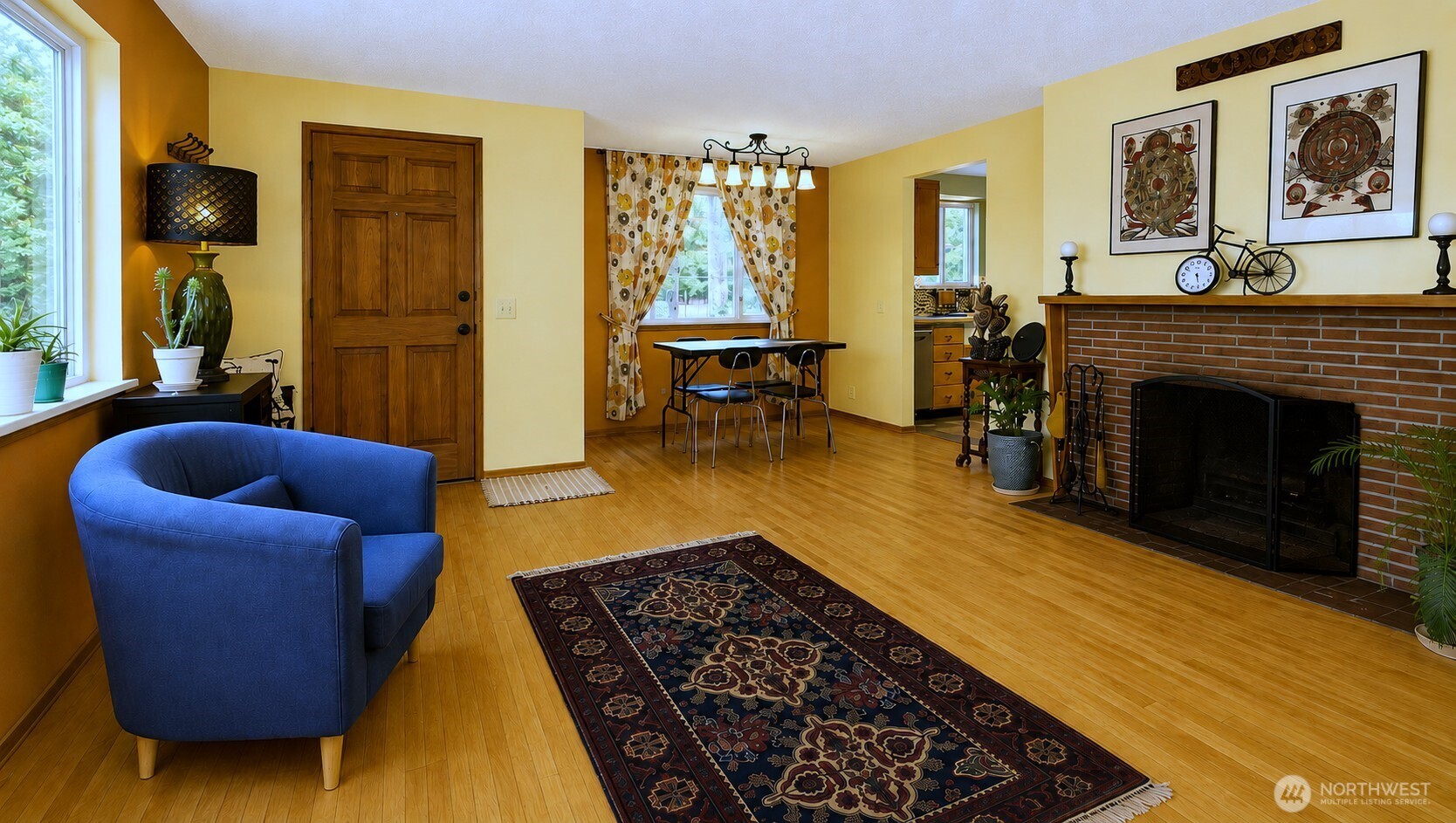 9219 26th Avenue Property Photo 3