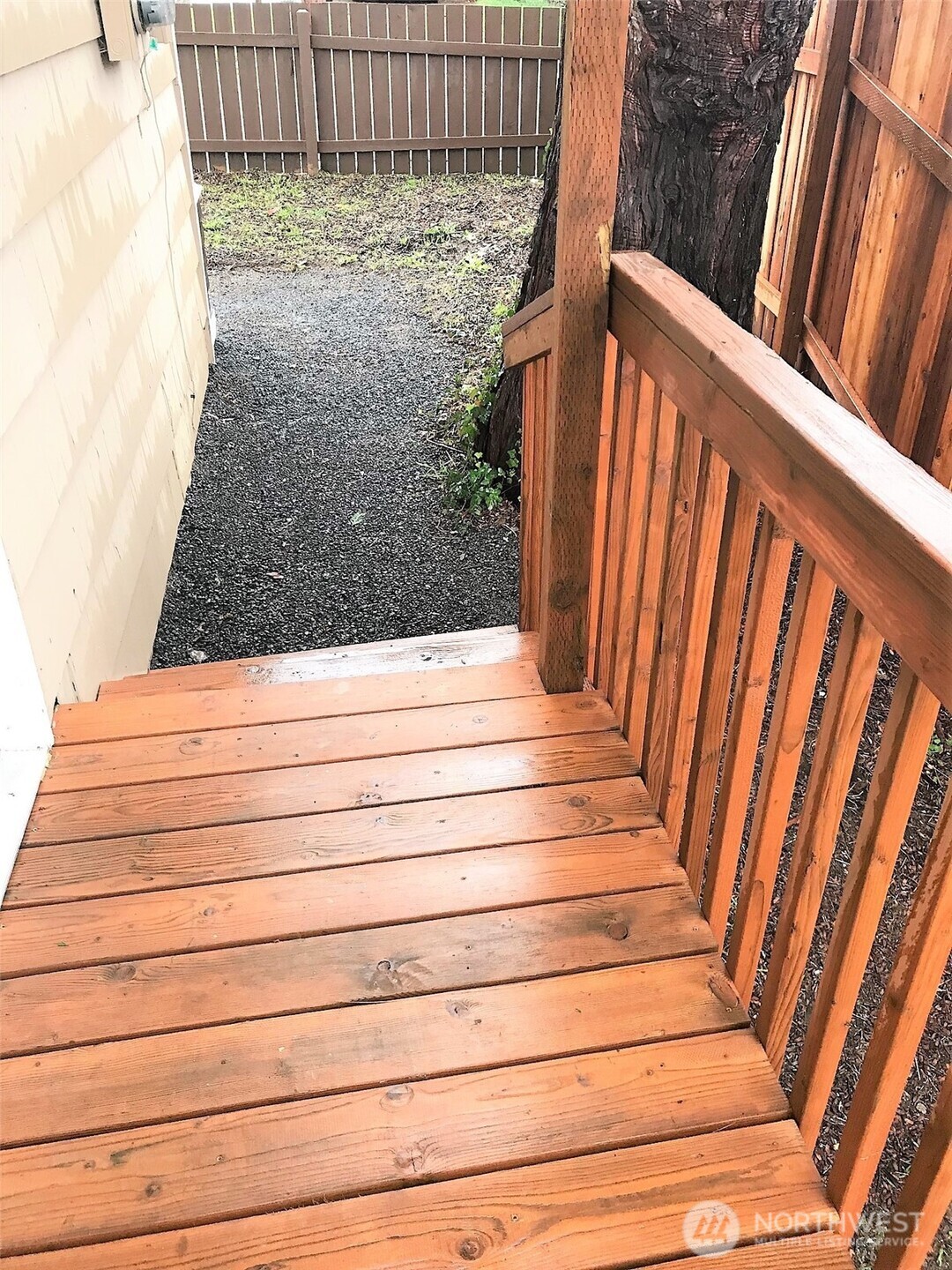 125 Acorn Street Property Photo 3