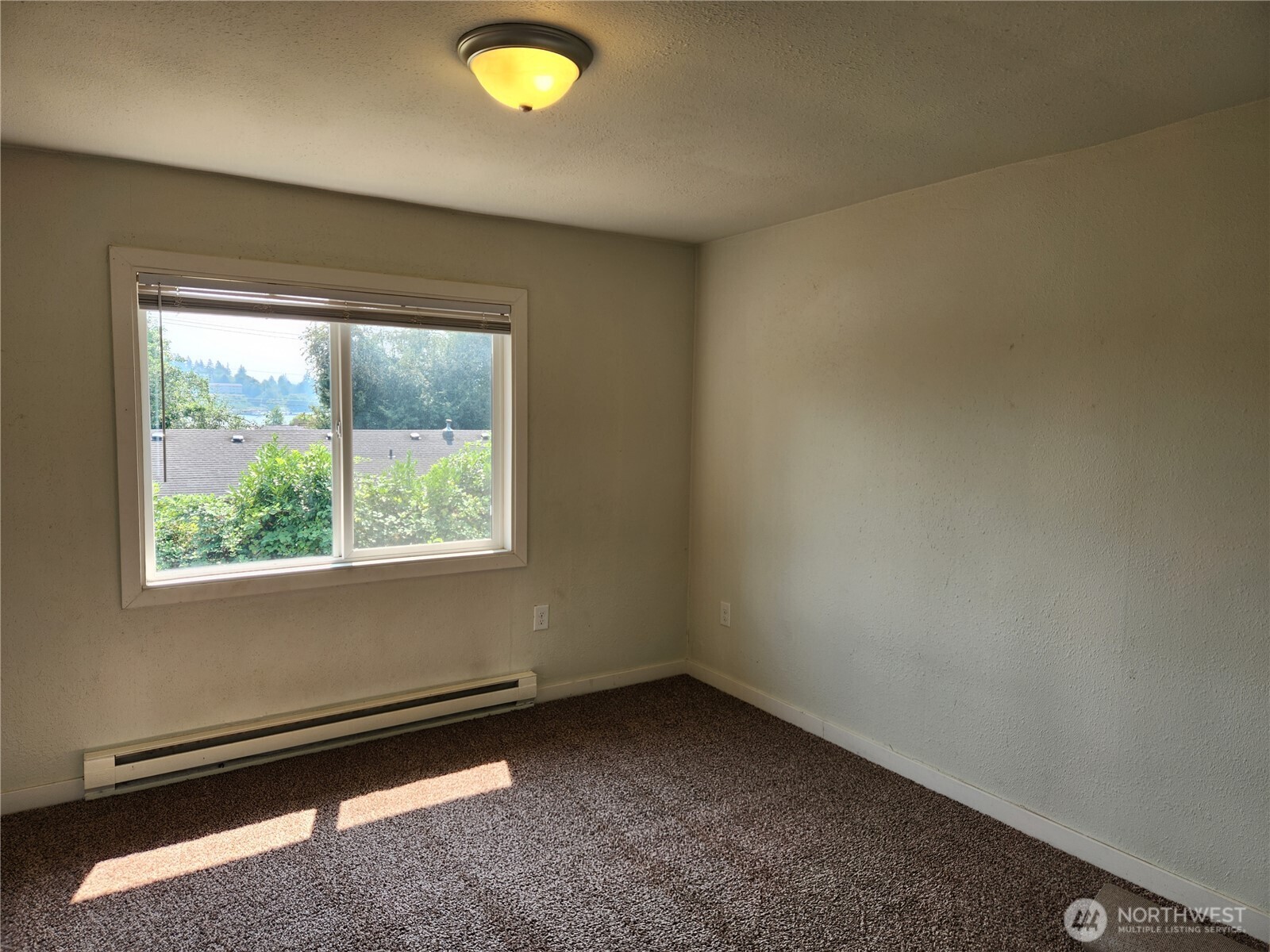 125 Acorn Street Property Photo 12