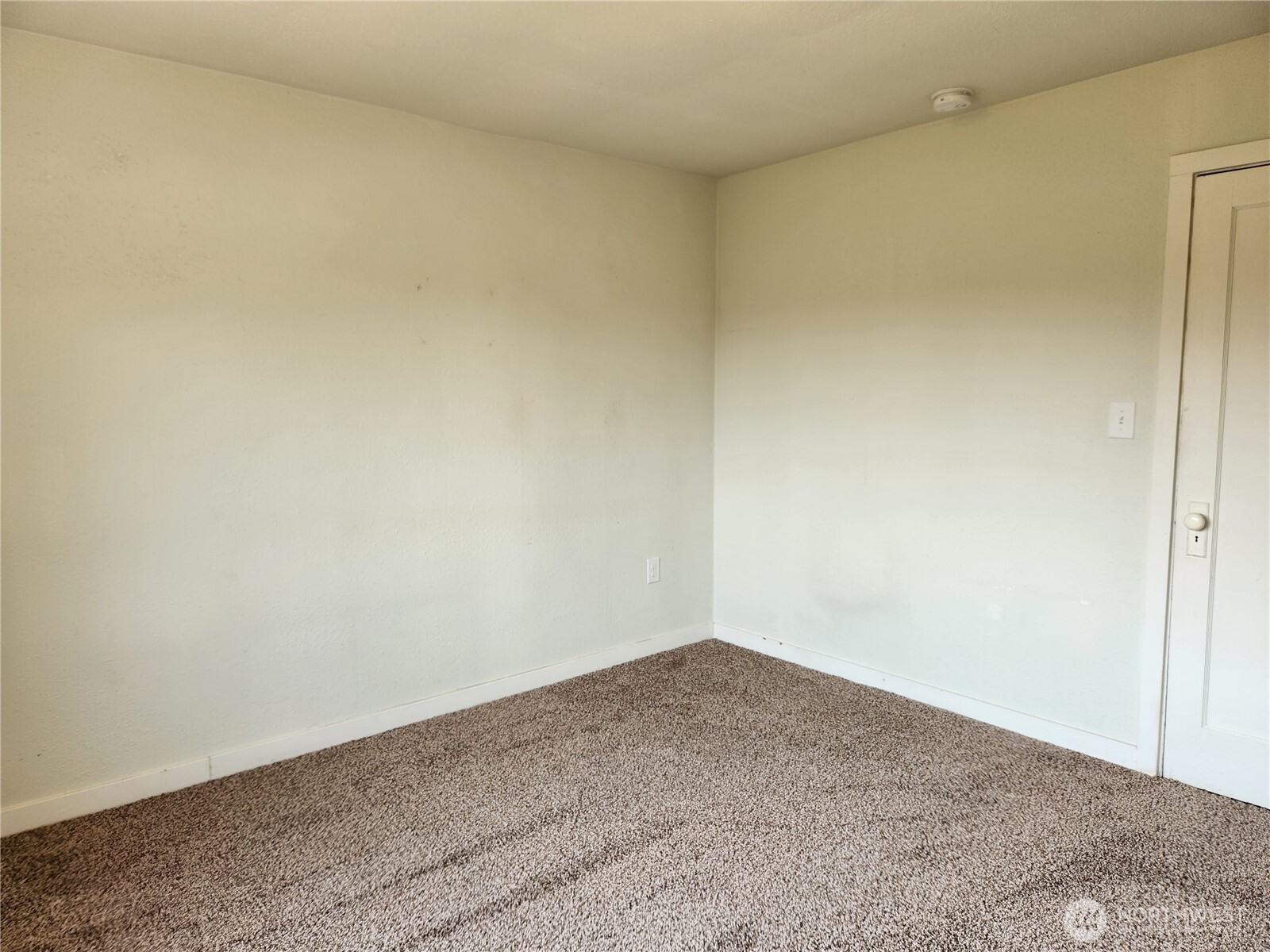 125 Acorn Street Property Photo 14