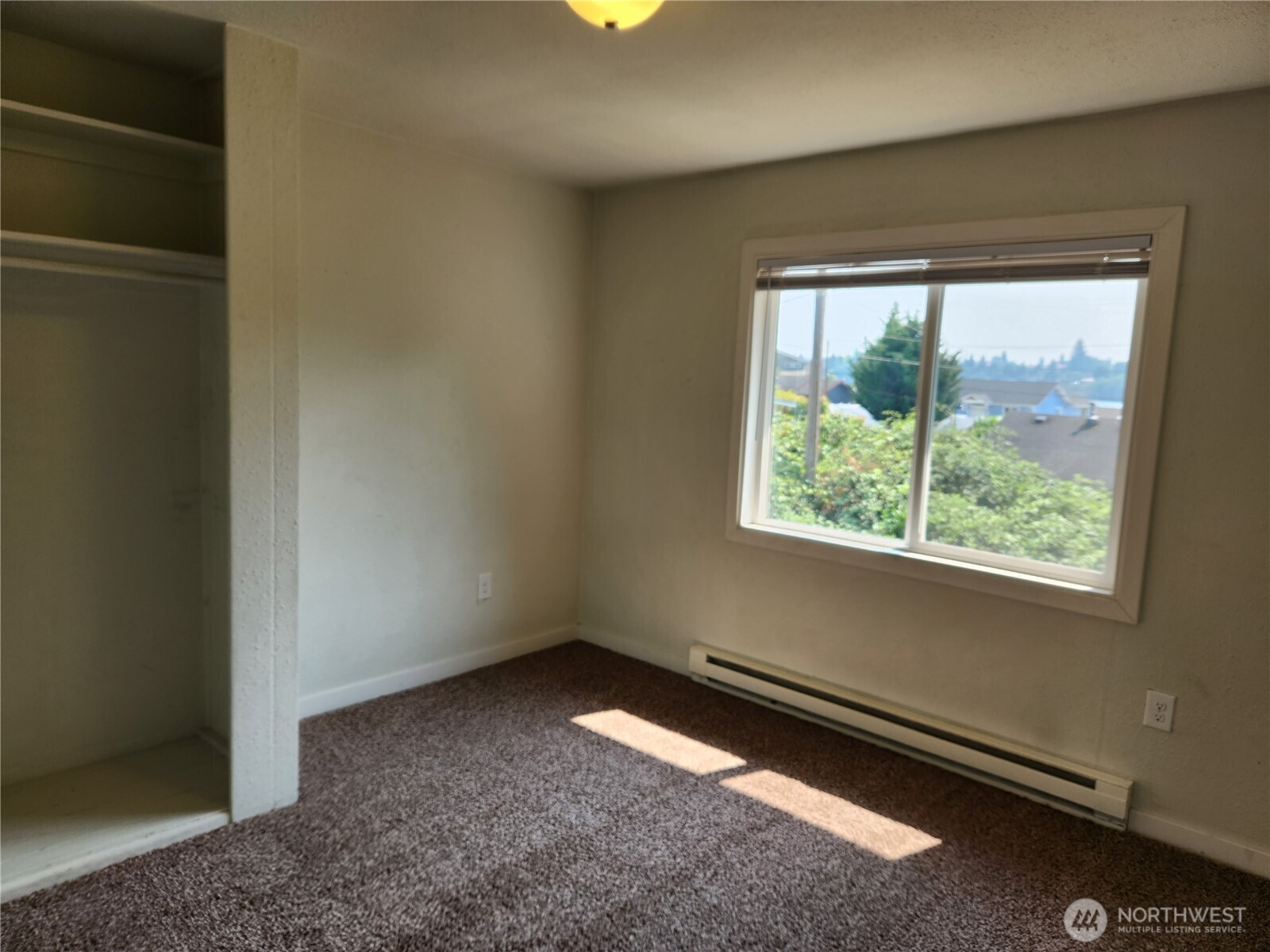 125 Acorn Street Property Photo 15