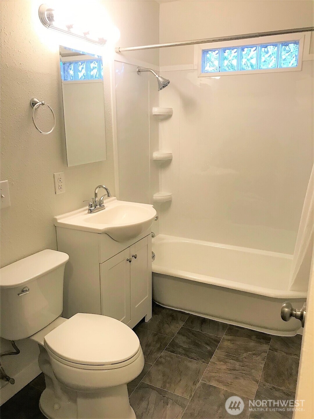 125 Acorn Street Property Photo 18