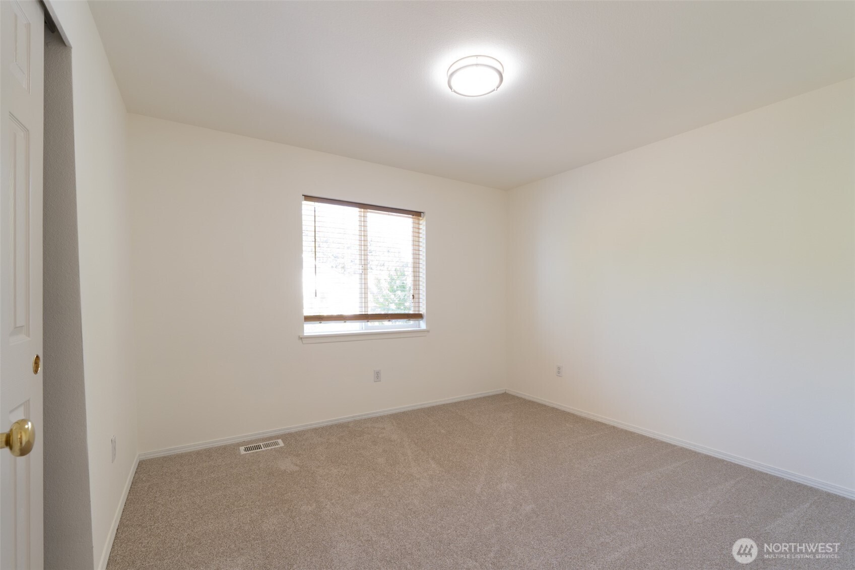 25412 160th Place Property Photo 24