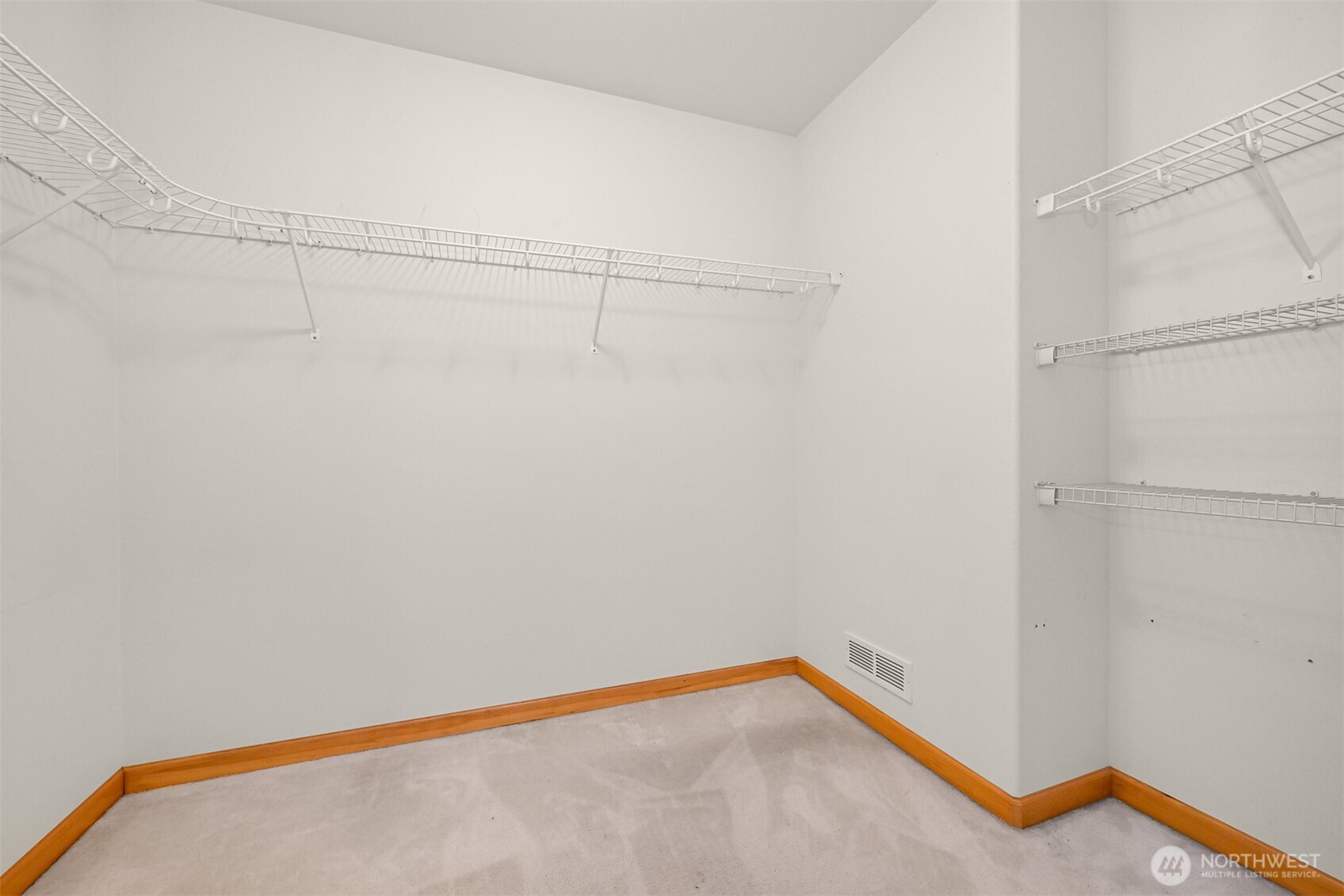 2203 36th Street Property Photo 19