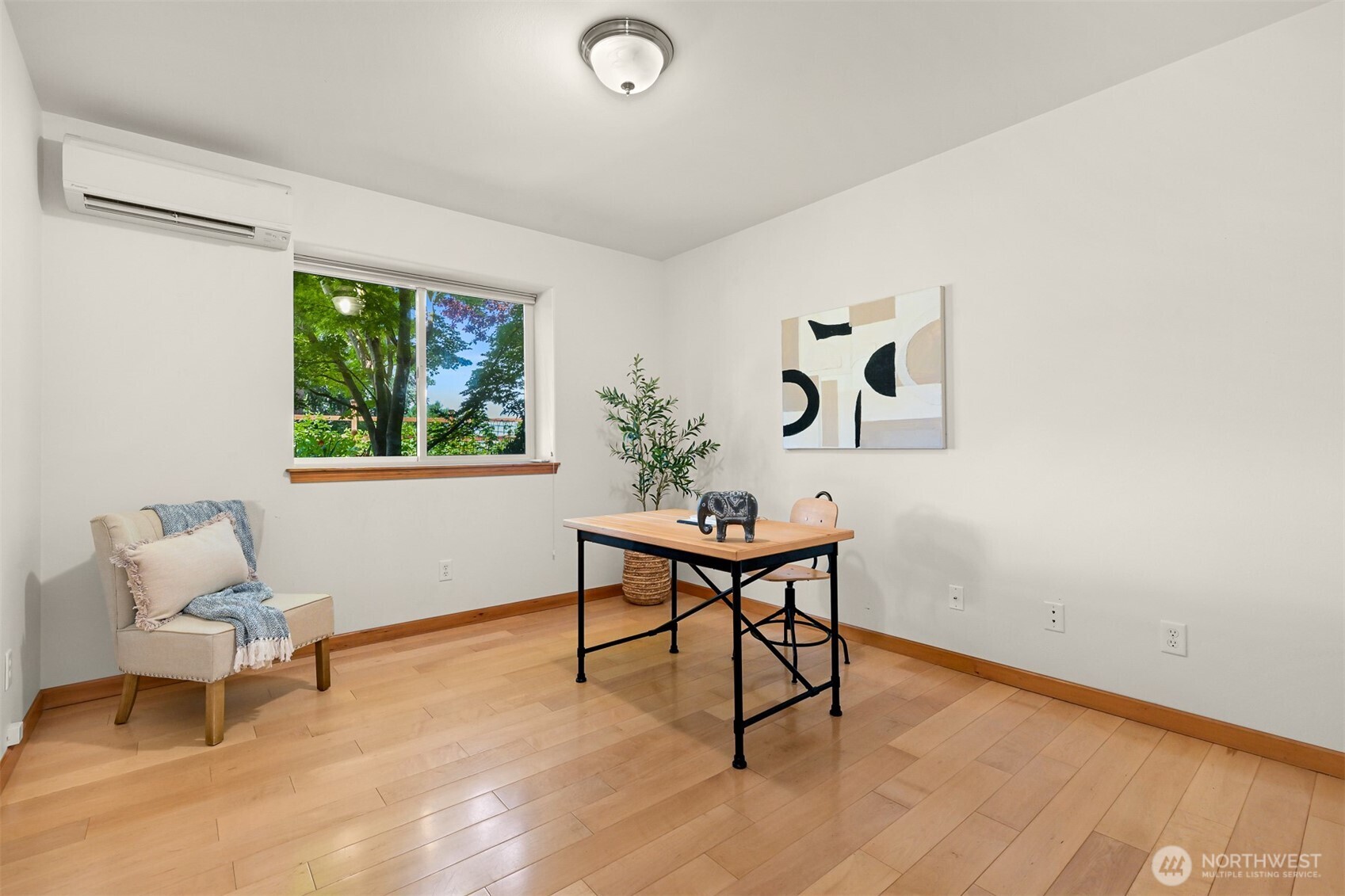 2203 36th Street Property Photo 24