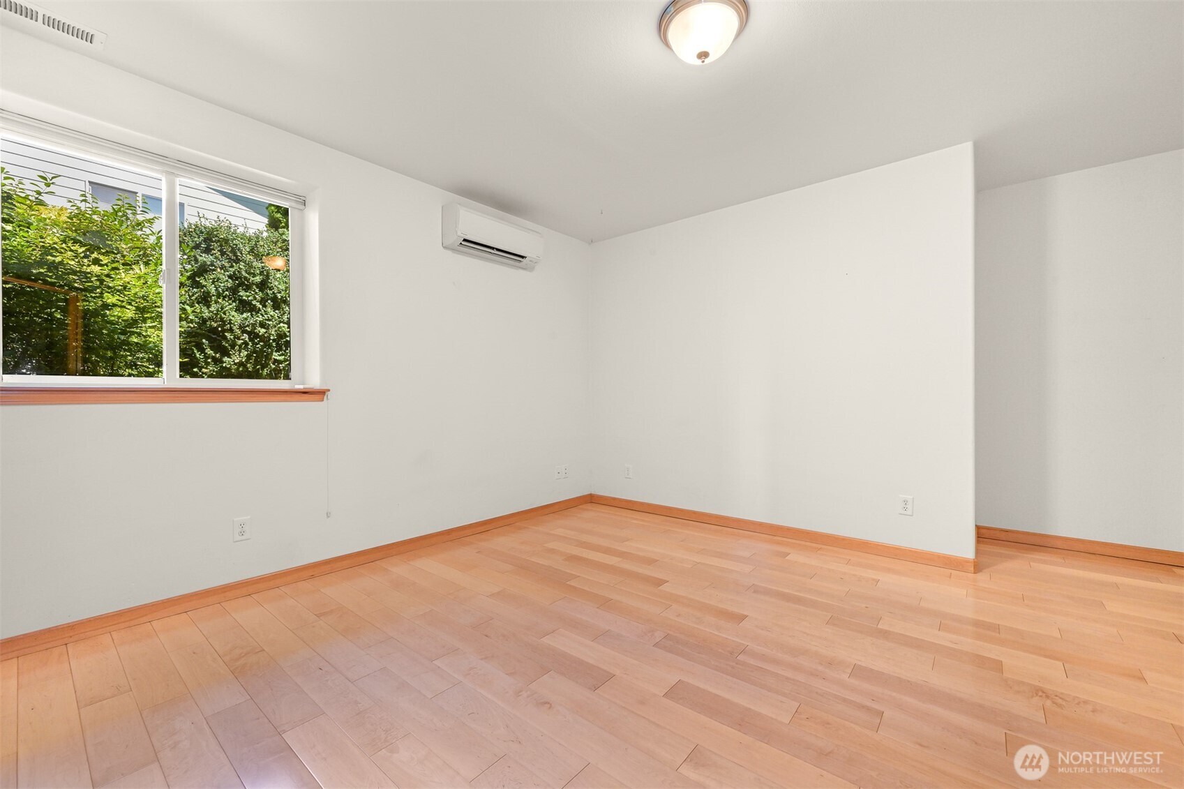 2203 36th Street Property Photo 25