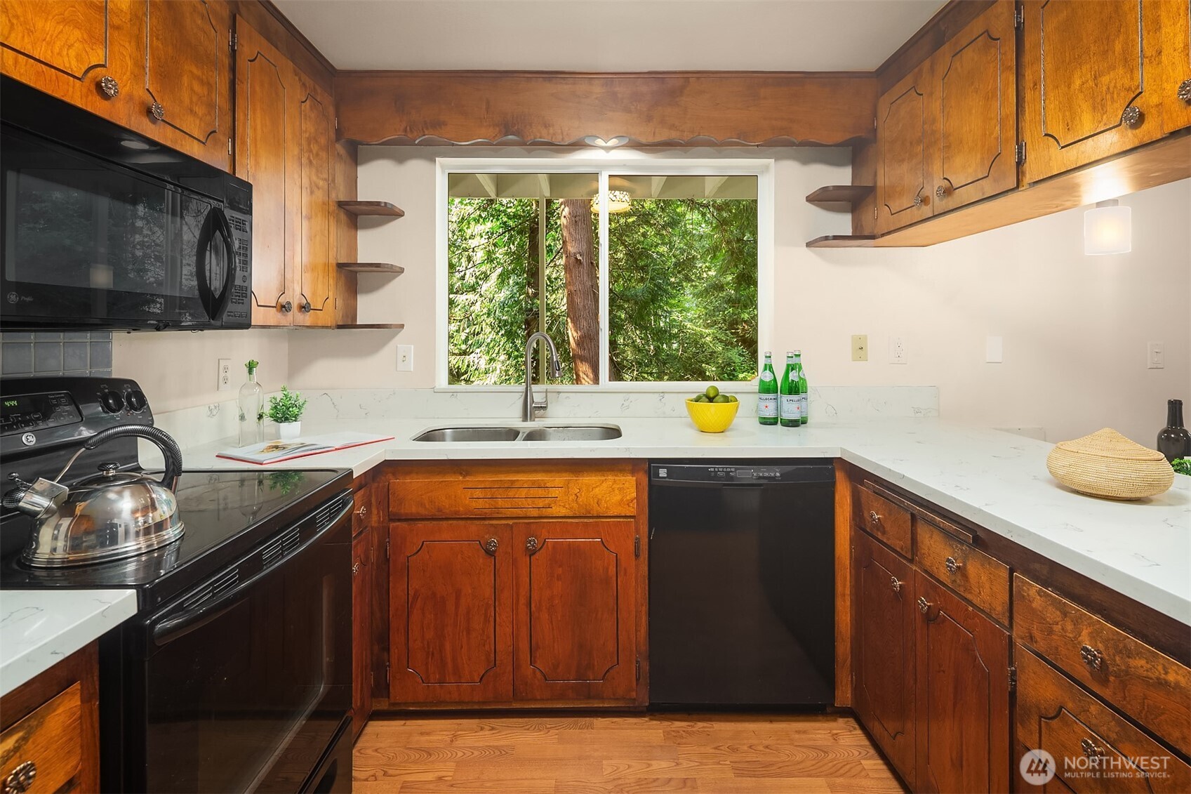 6116 190th Street Property Photo 11
