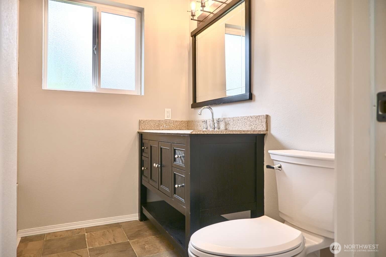 1012 Campbell Avenue Property Photo 16