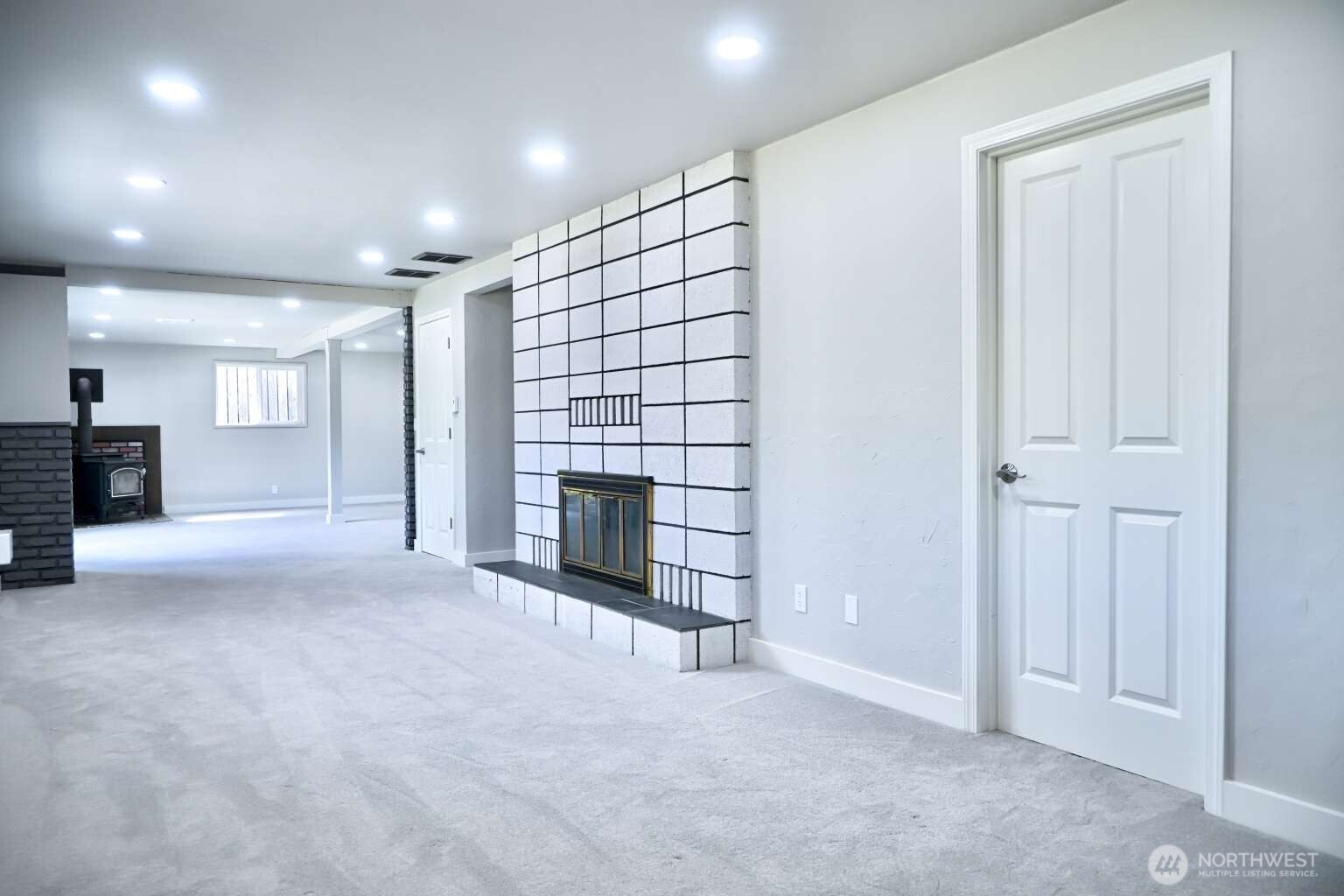 1012 Campbell Avenue Property Photo 21
