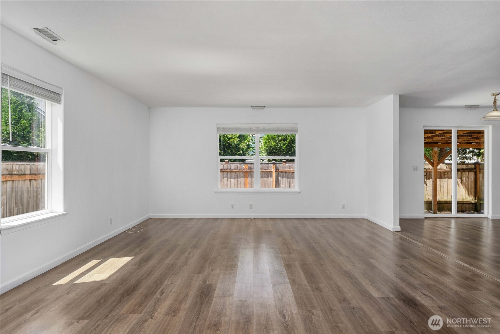 19514 104th Avenue Property Photo 17