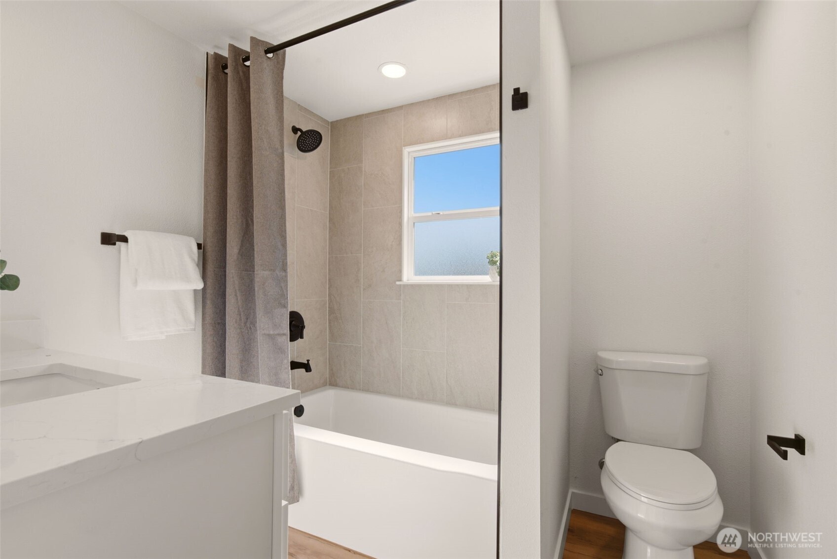 11262 C Street Property Photo 22