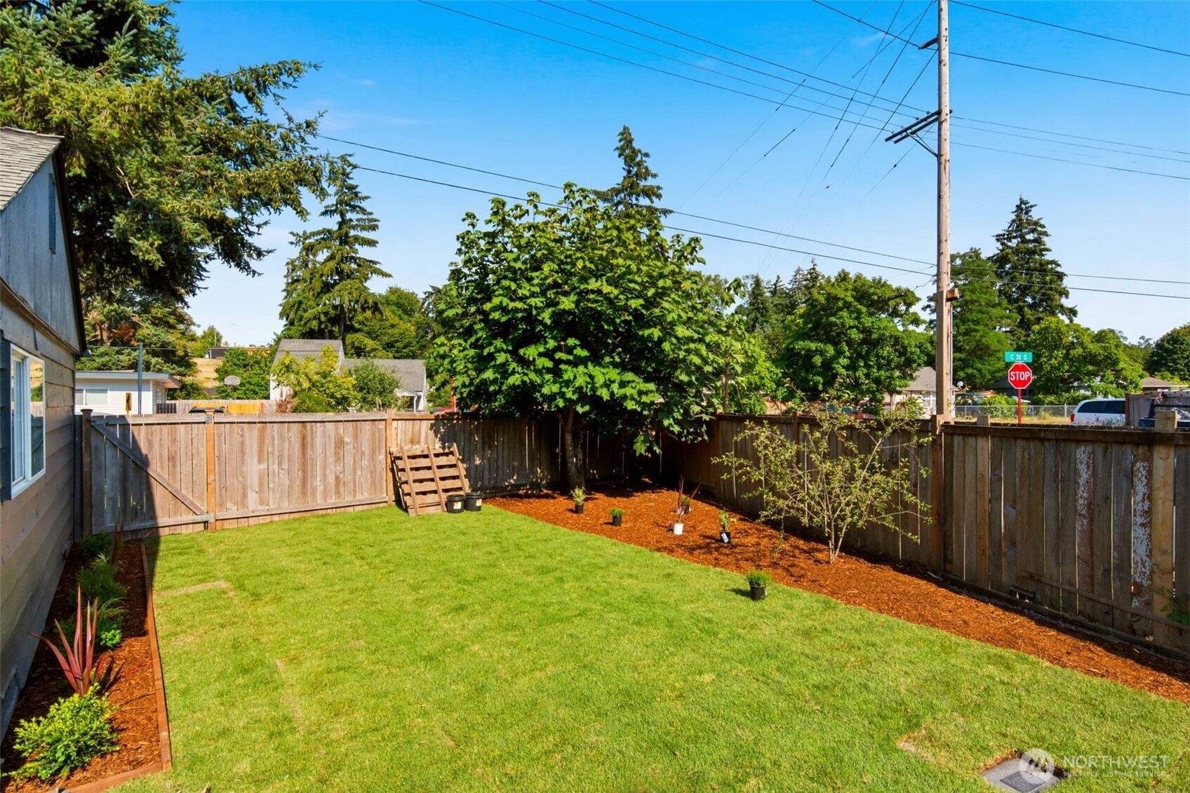 11262 C Street Property Photo 31