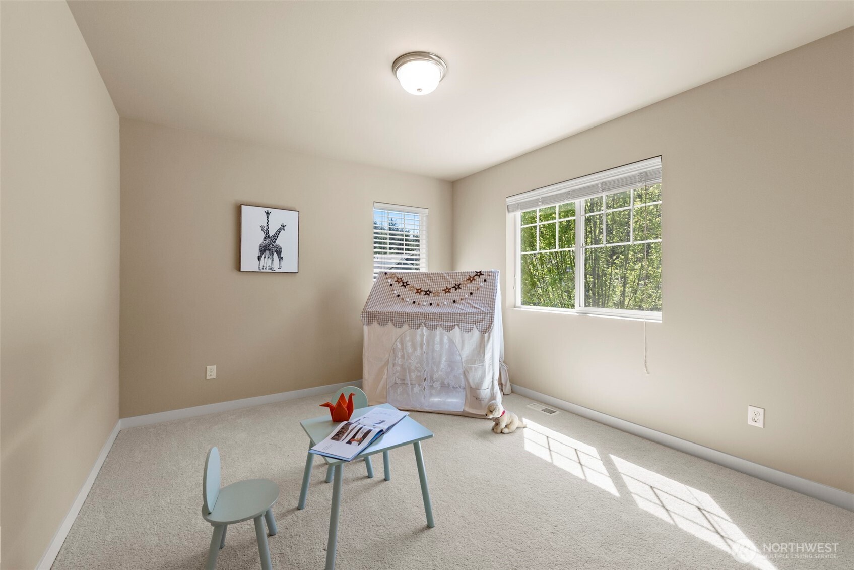10212 242nd Avenue Property Photo 18
