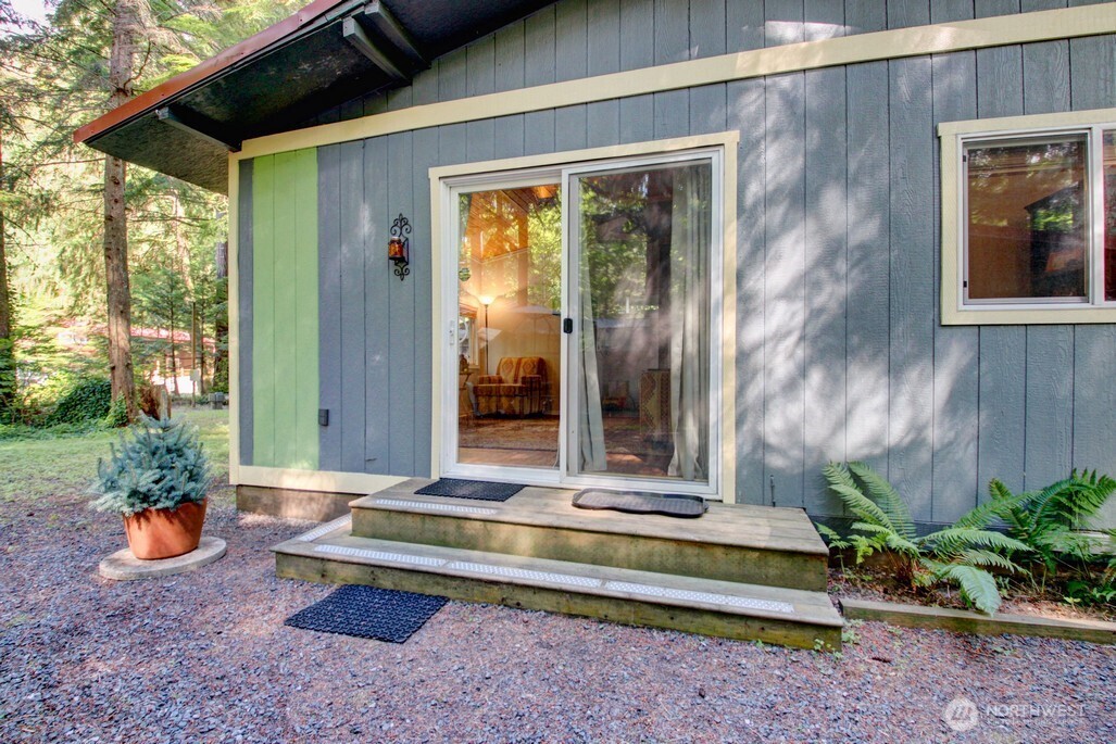 1120 Alder Lane Property Photo 6