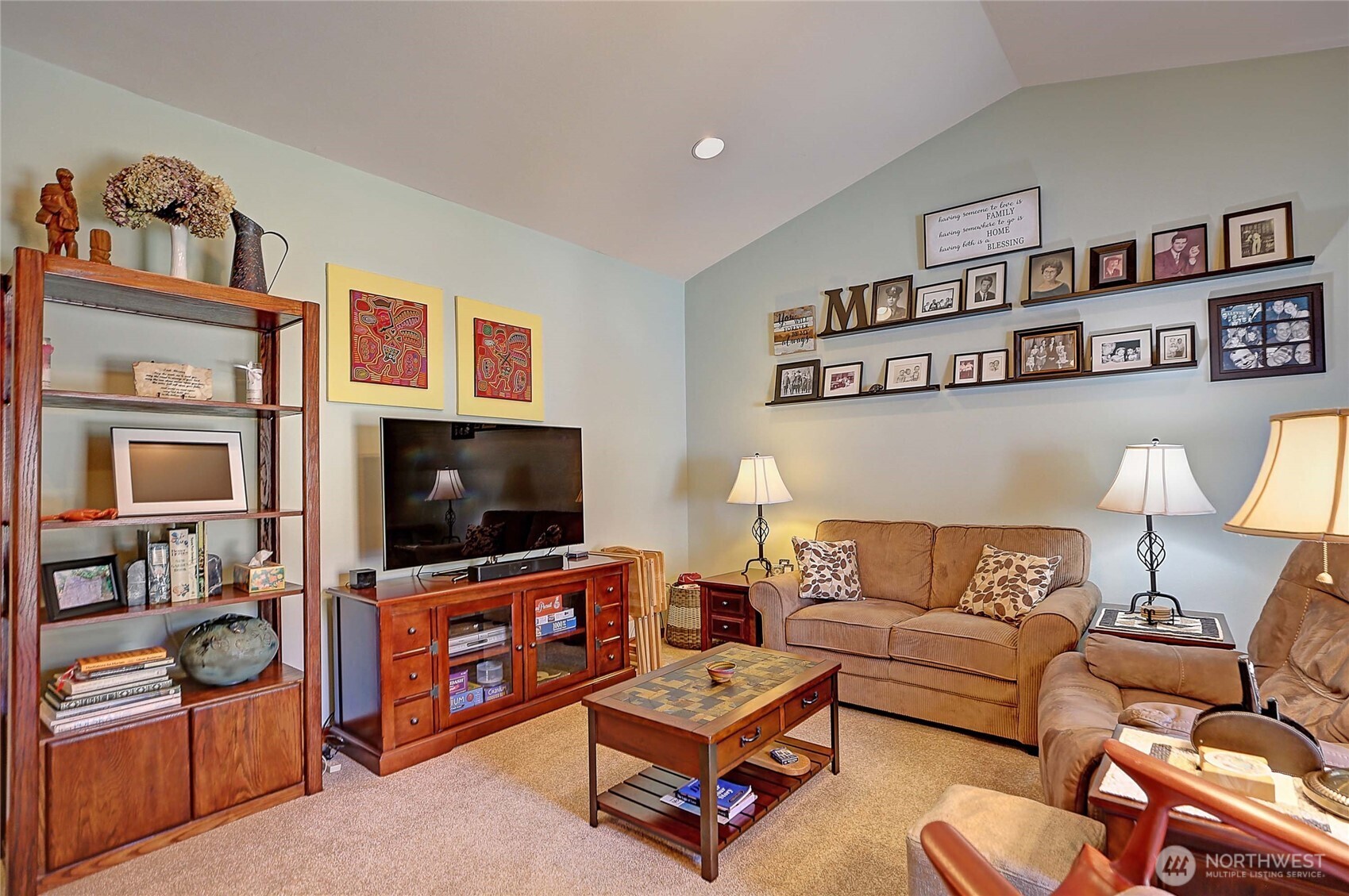28 Zurich Court Property Photo 16