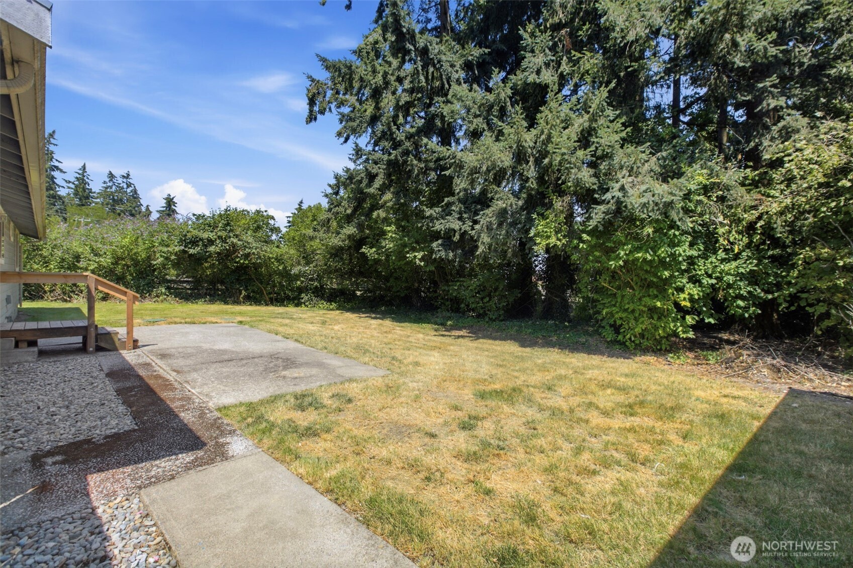 6201 44th Avenue Property Photo 10