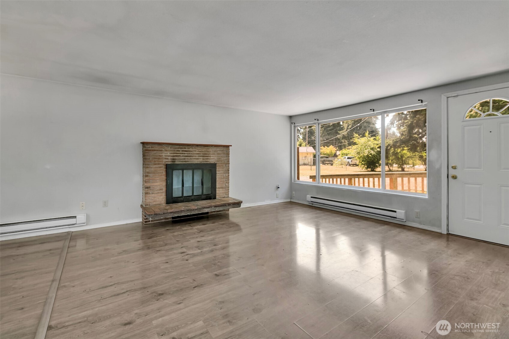6201 44th Avenue Property Photo 32