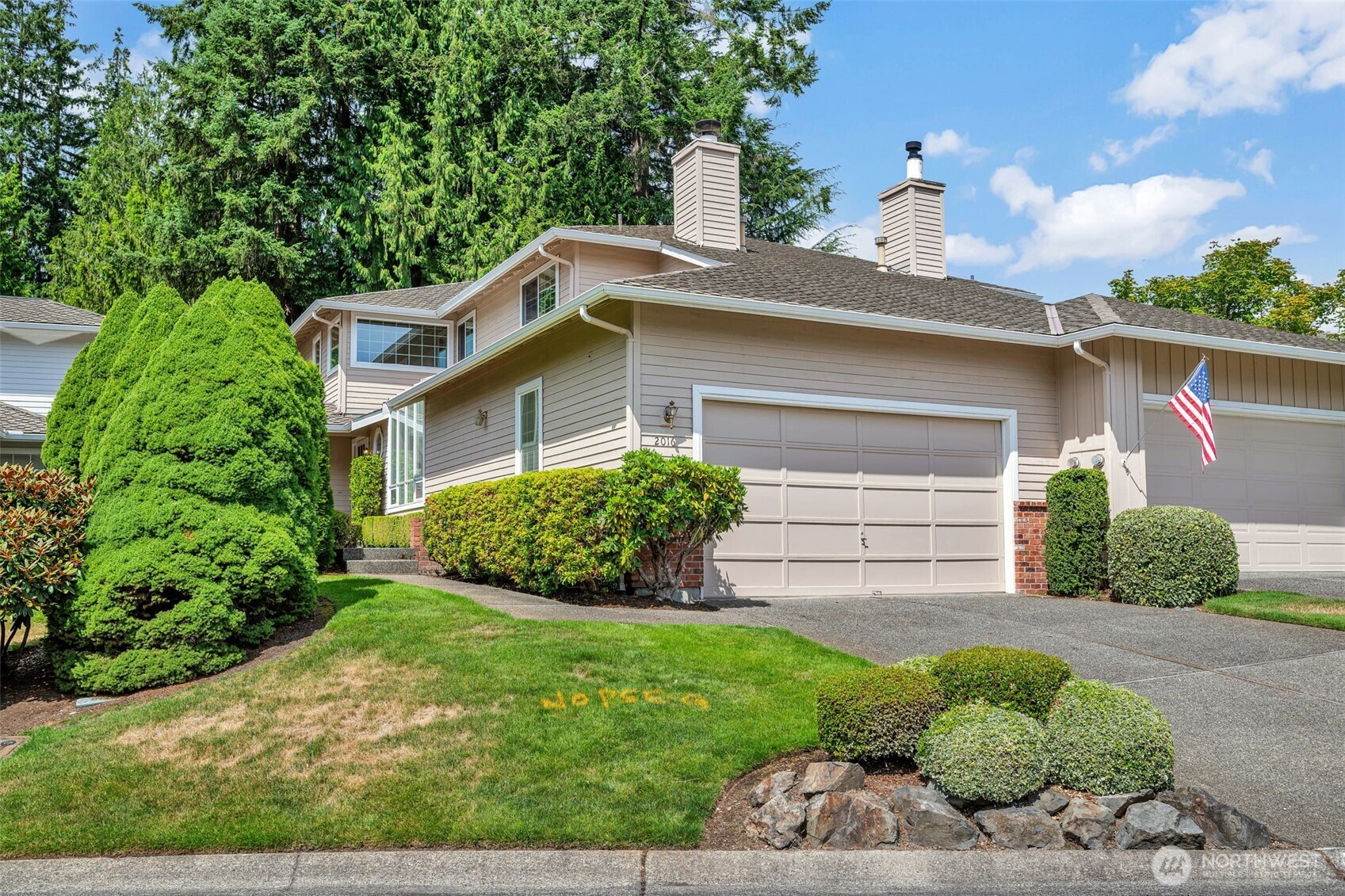 2016 Mill Pointe Drive Property Photo 1